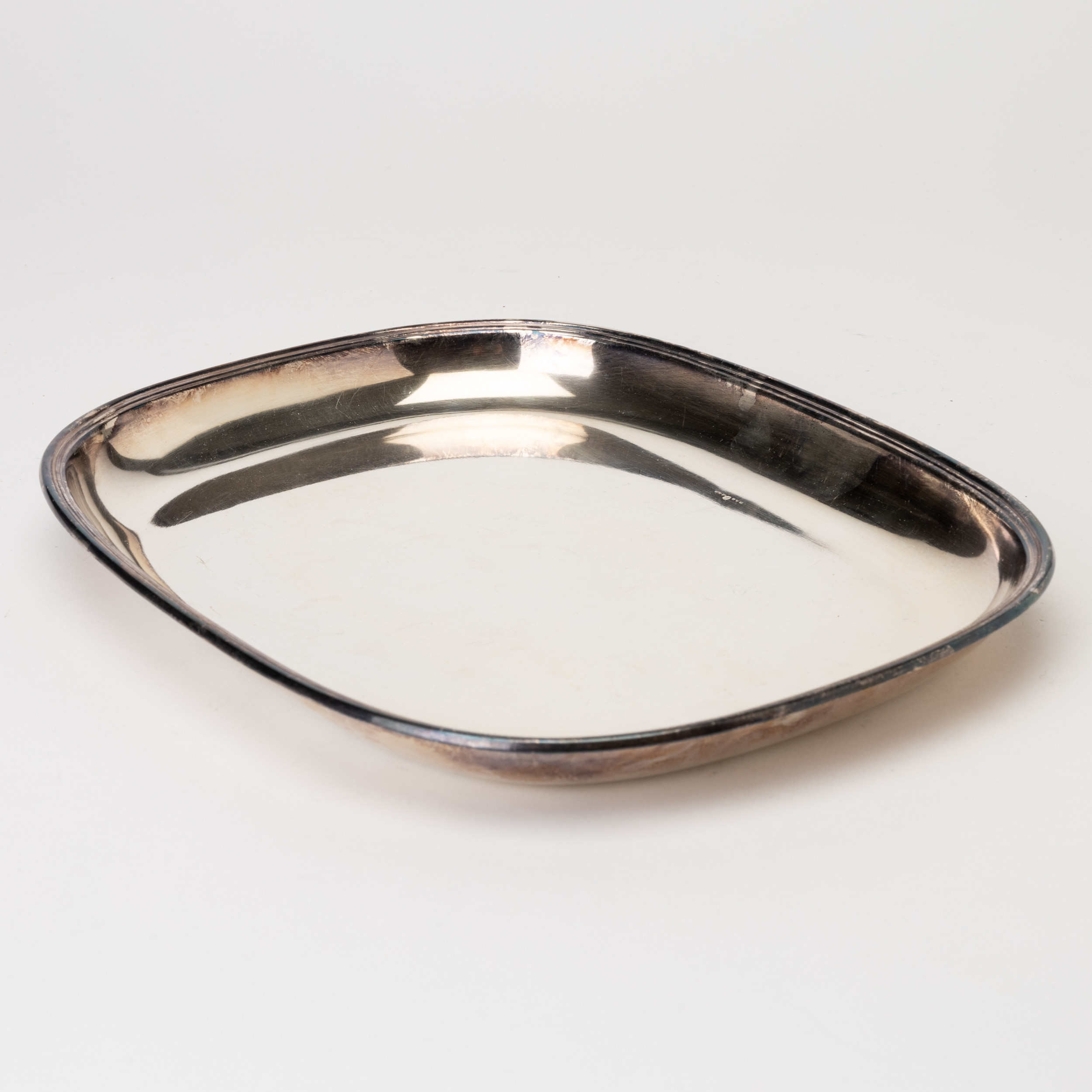 BRICKA, nysilver, GAB, 1900-talets andra hälft.