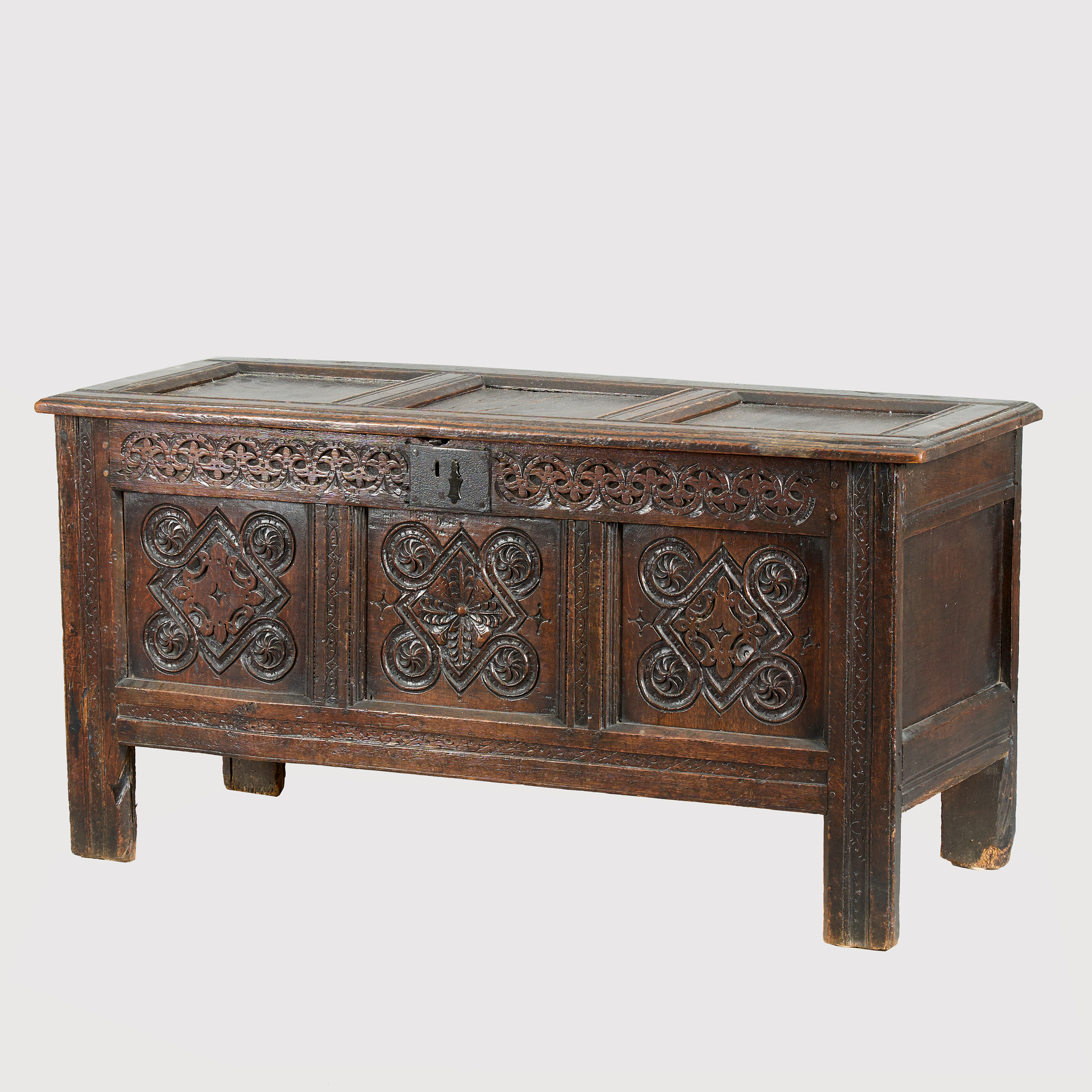 KISTA. England, Charles II, ek, 1600-talets slut.