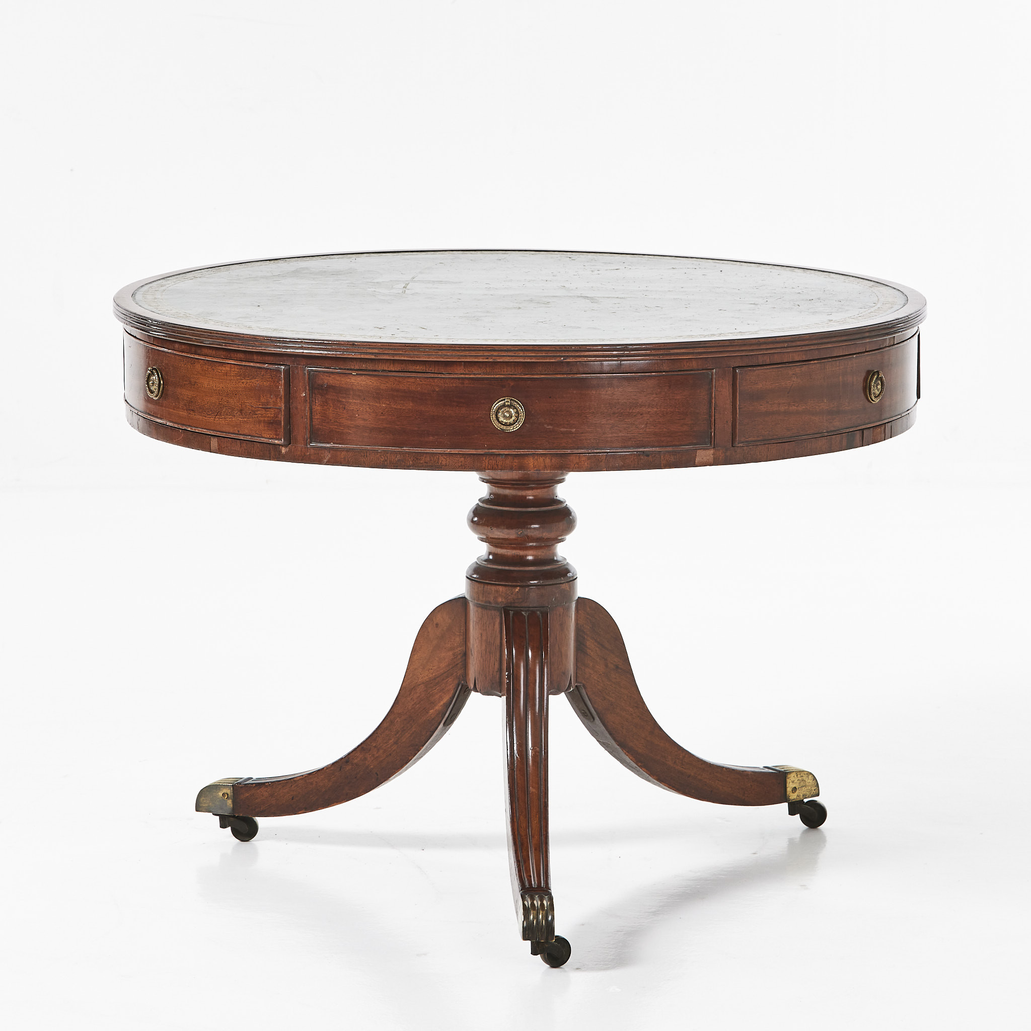 BORD, England, sk karusellbord, 3 lådor, mahogny, läderklädd skiva.