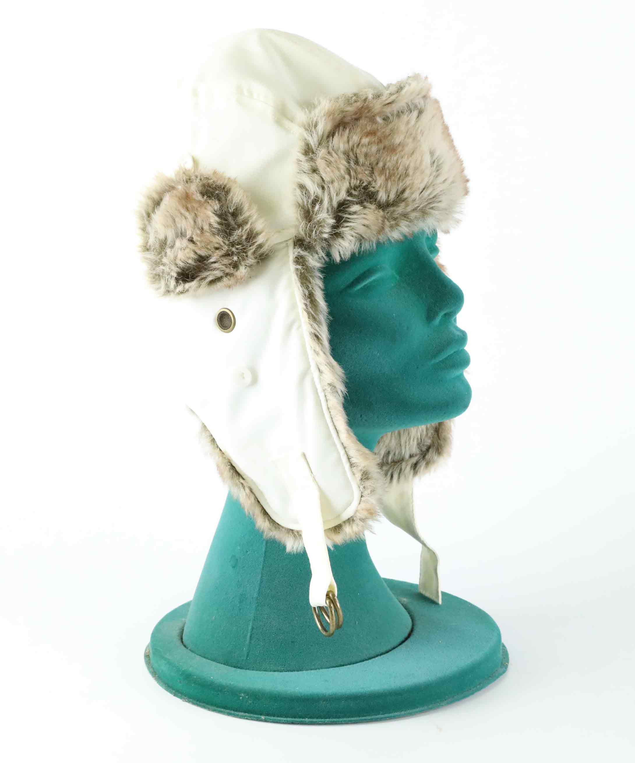 MÖSSA, fuskpäls, "Siberiah", PeakPerformance, Sverige, samtida.