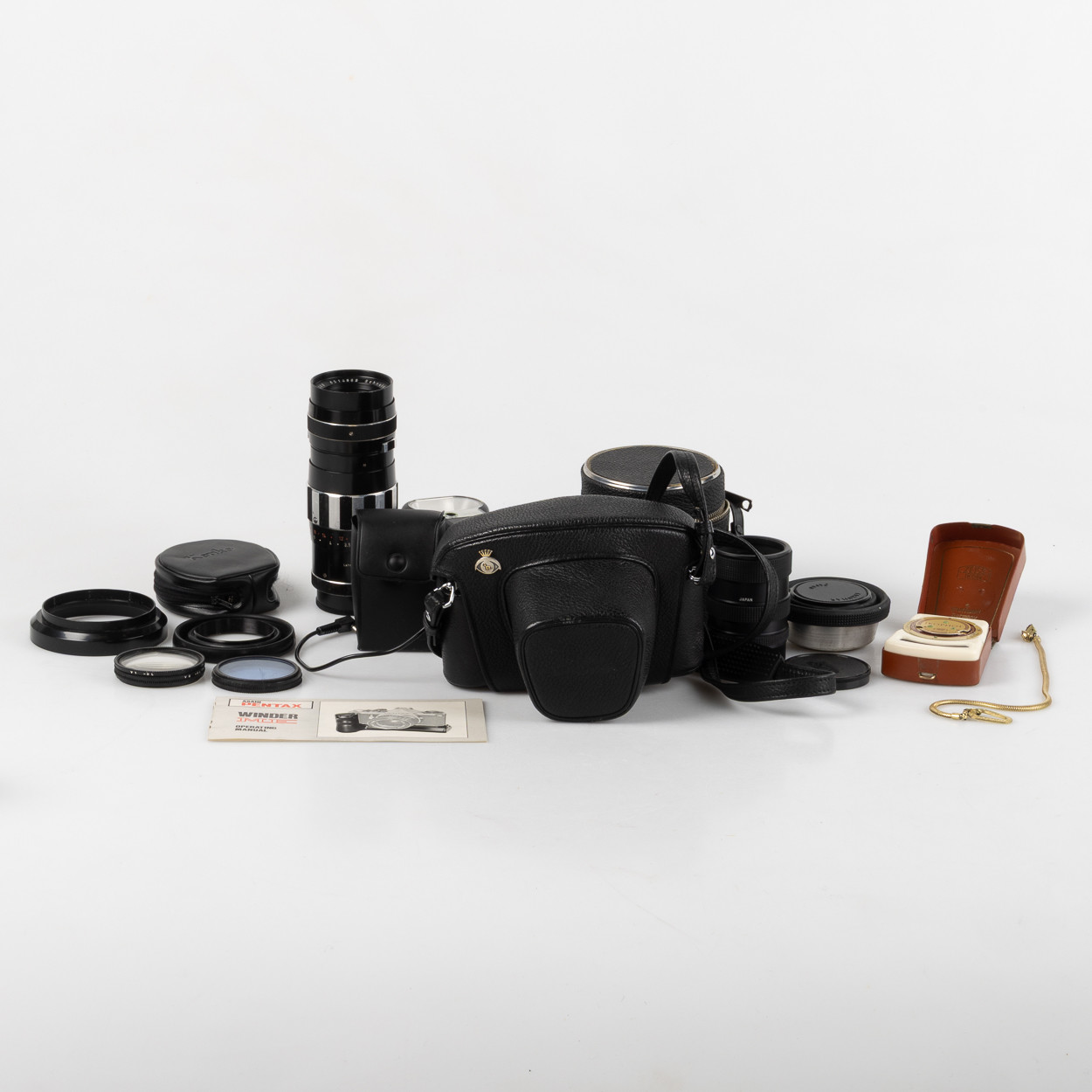 KAMERA, Asahi Pentax Sportmatic med tillbehör.