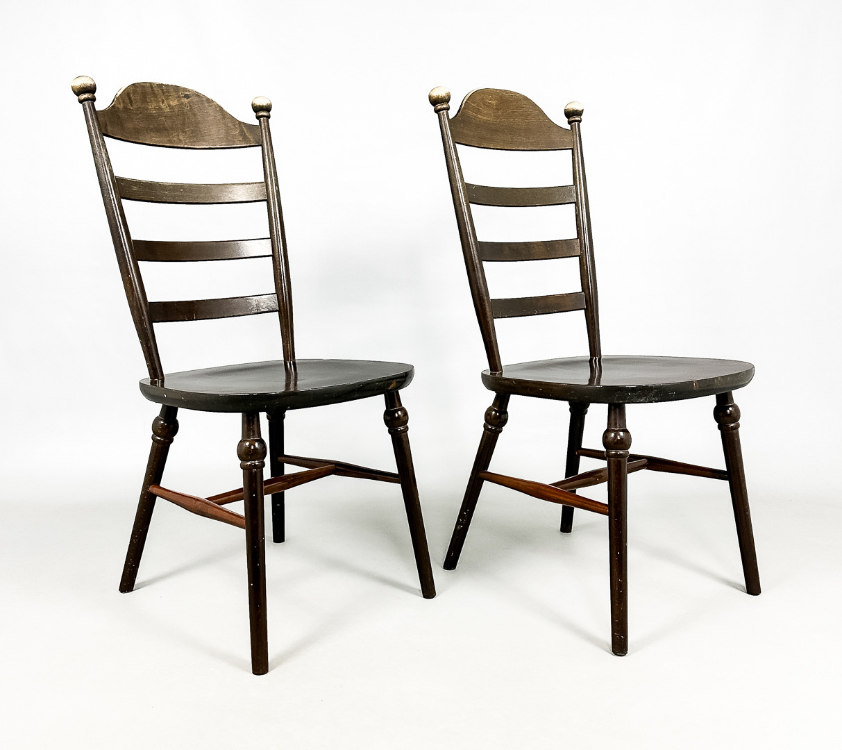 STOLAR, ett par, "Nesto", Nässjö Stolfabrik.