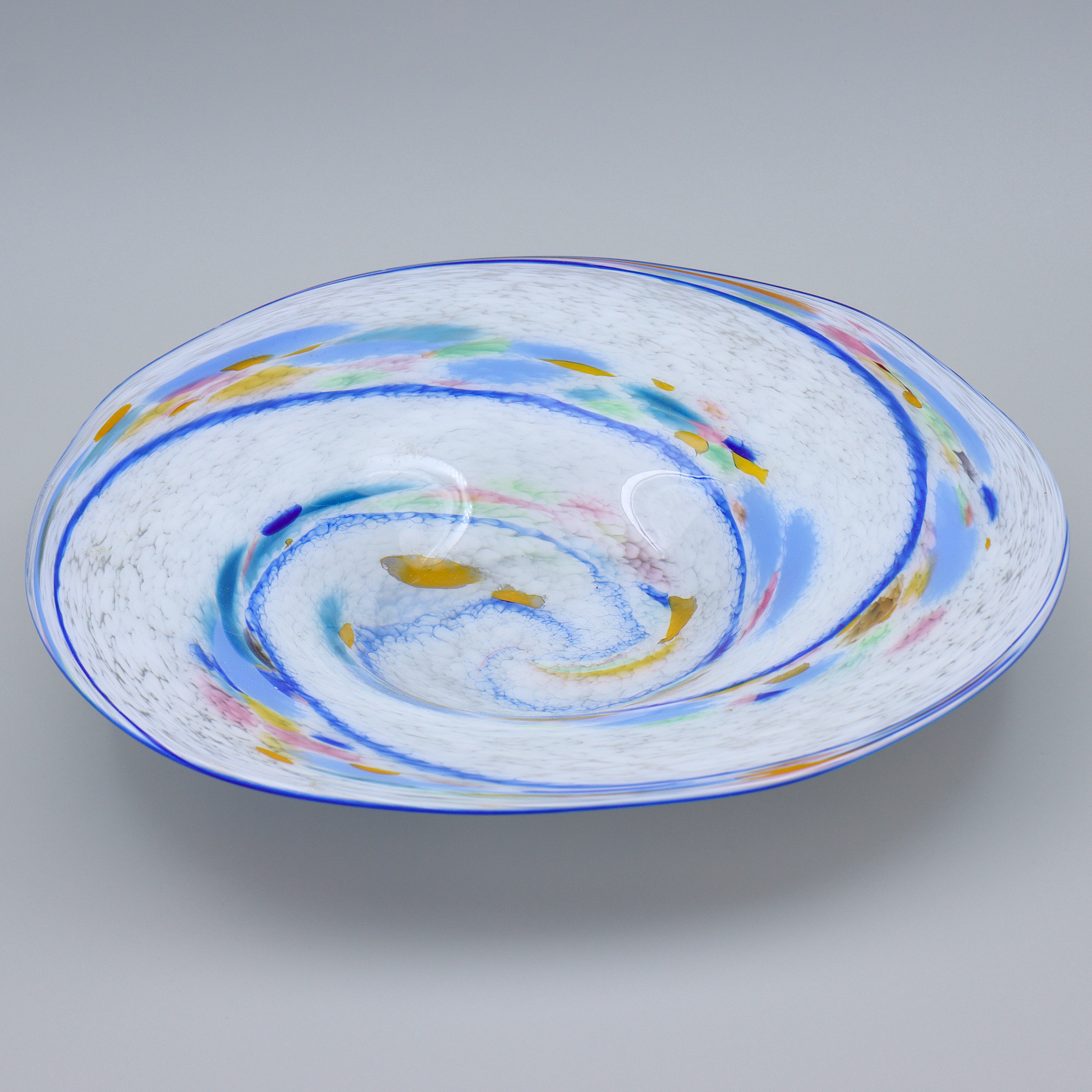 ULF JOHANSSON, STORT FAT (35cm) SJÖHYTTAN, SIGNERAT.