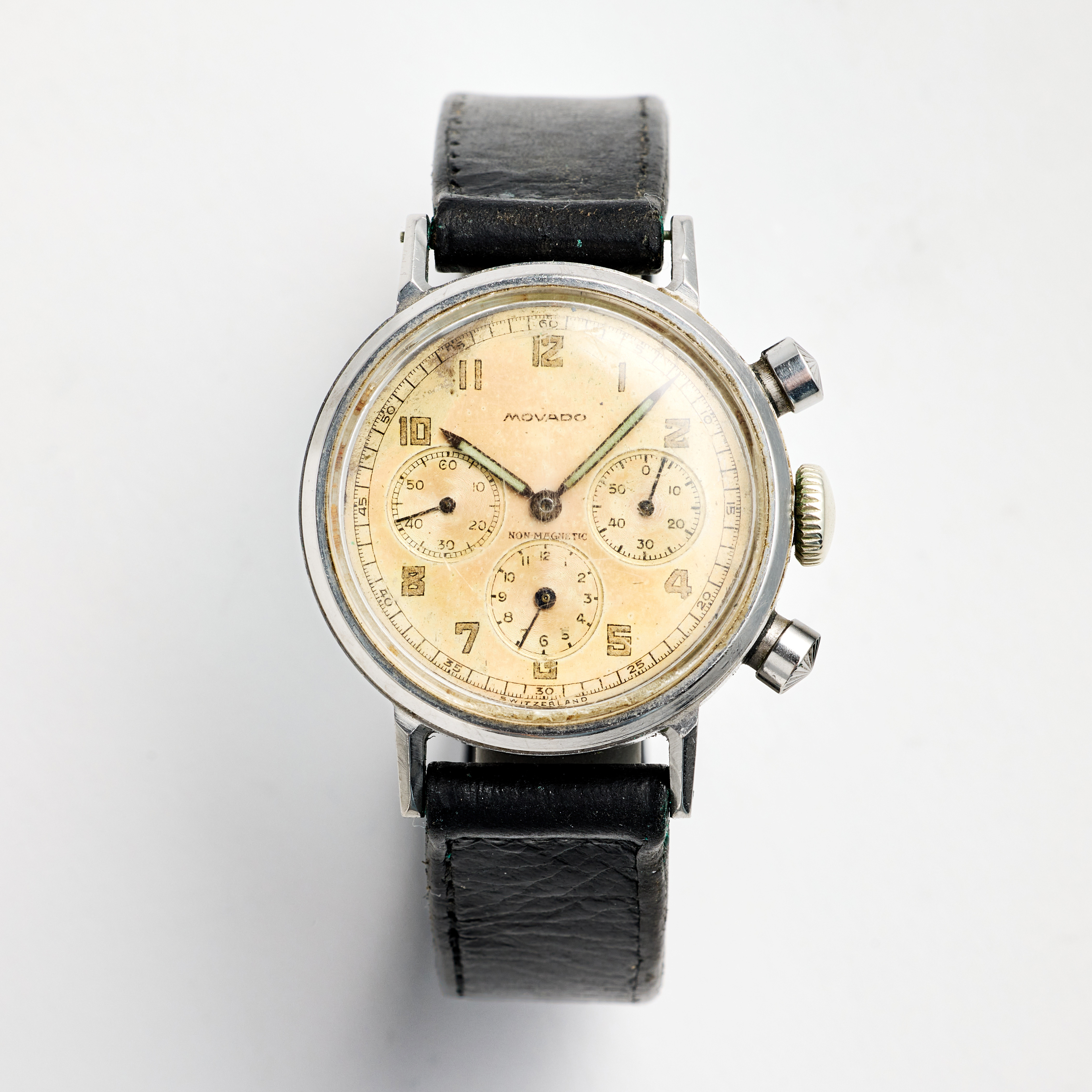 MOVADO, Non-Magnetic, kronograf, armbandsur, 32,8 mm, stål, ca 1945.