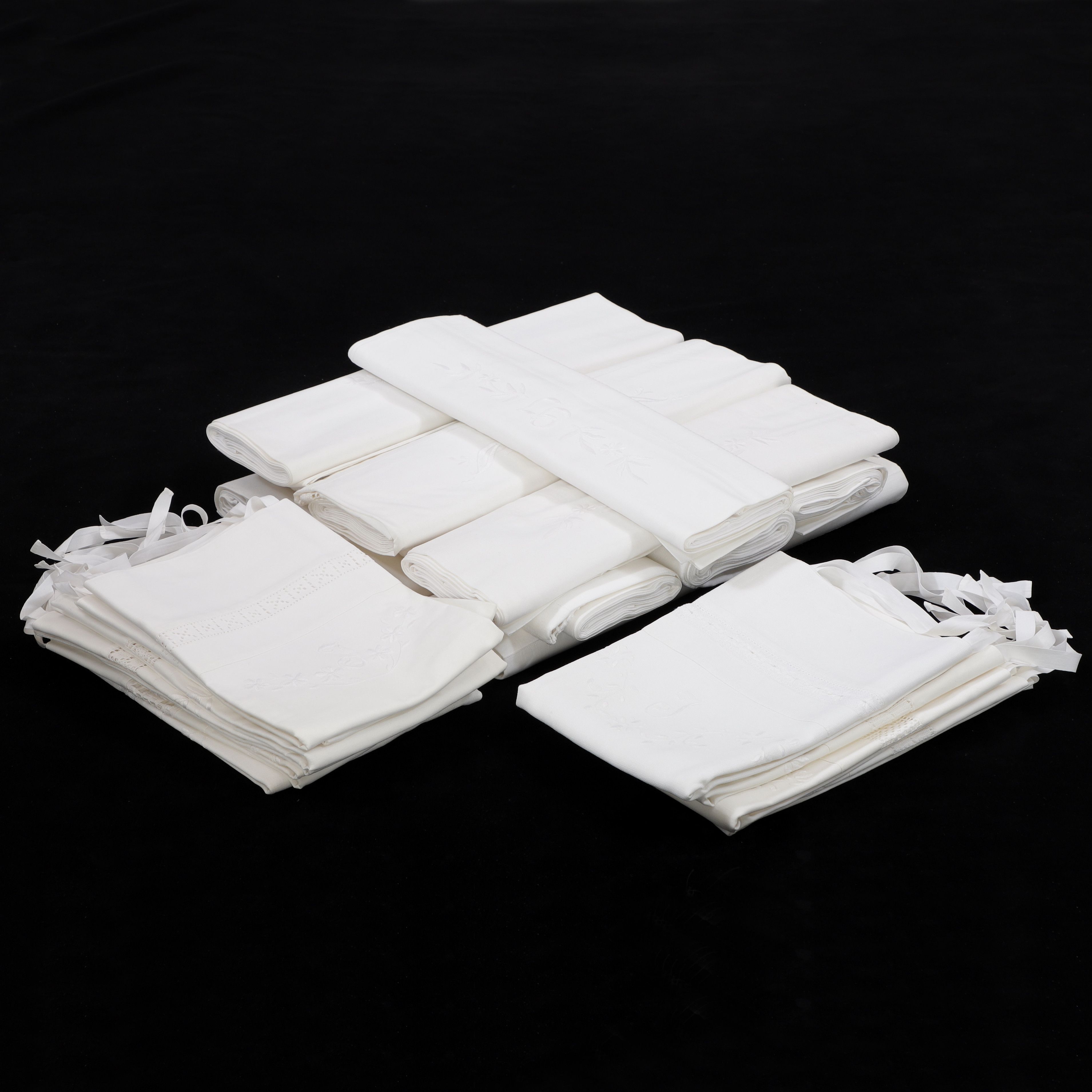 LAKAN, ÖRNGOTT, 20 delar, linne mm, 1900-tal.