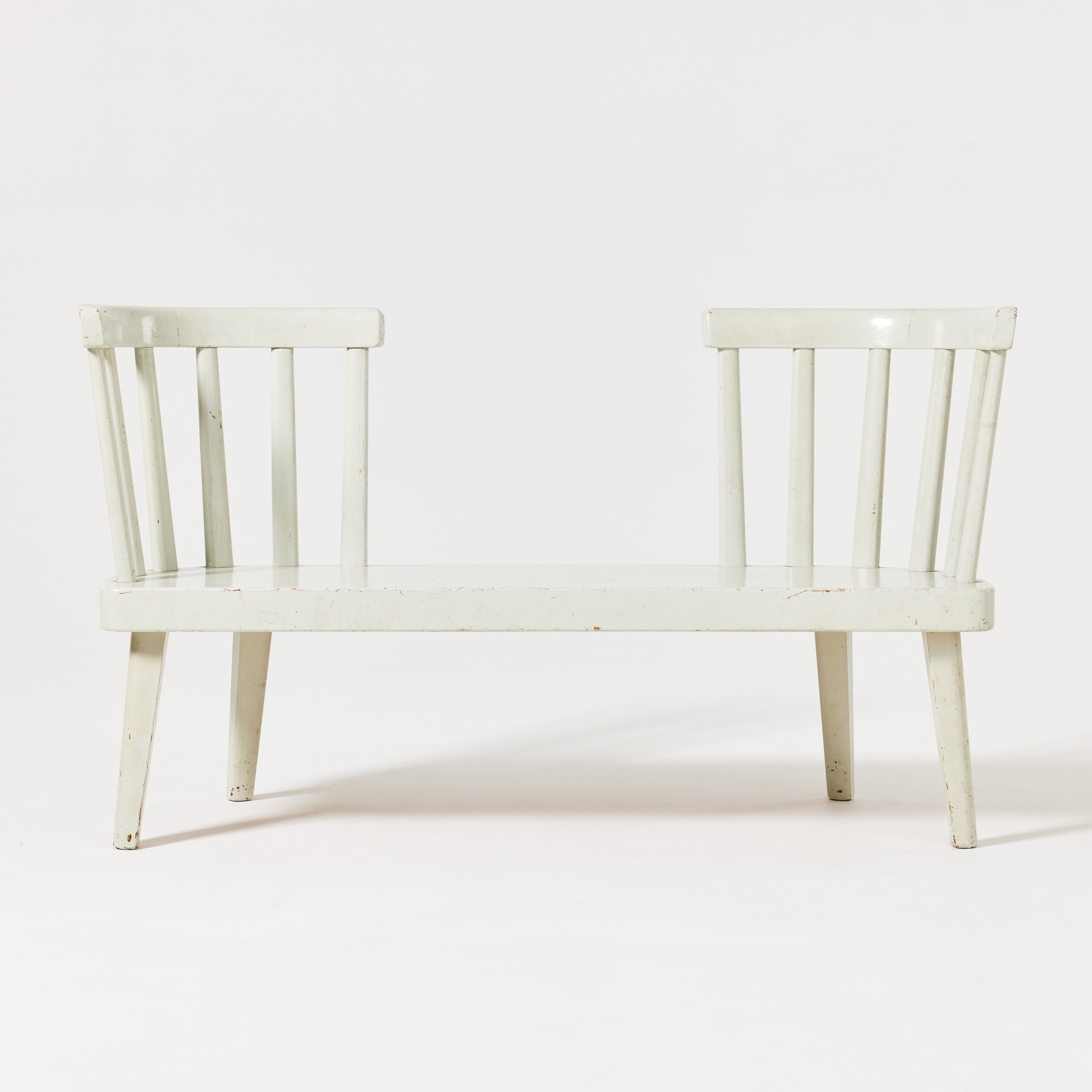 AXEL EINAR HJORTH. "Utö", Soffa, modellen formgiven 1932, furu med senare bemålning.