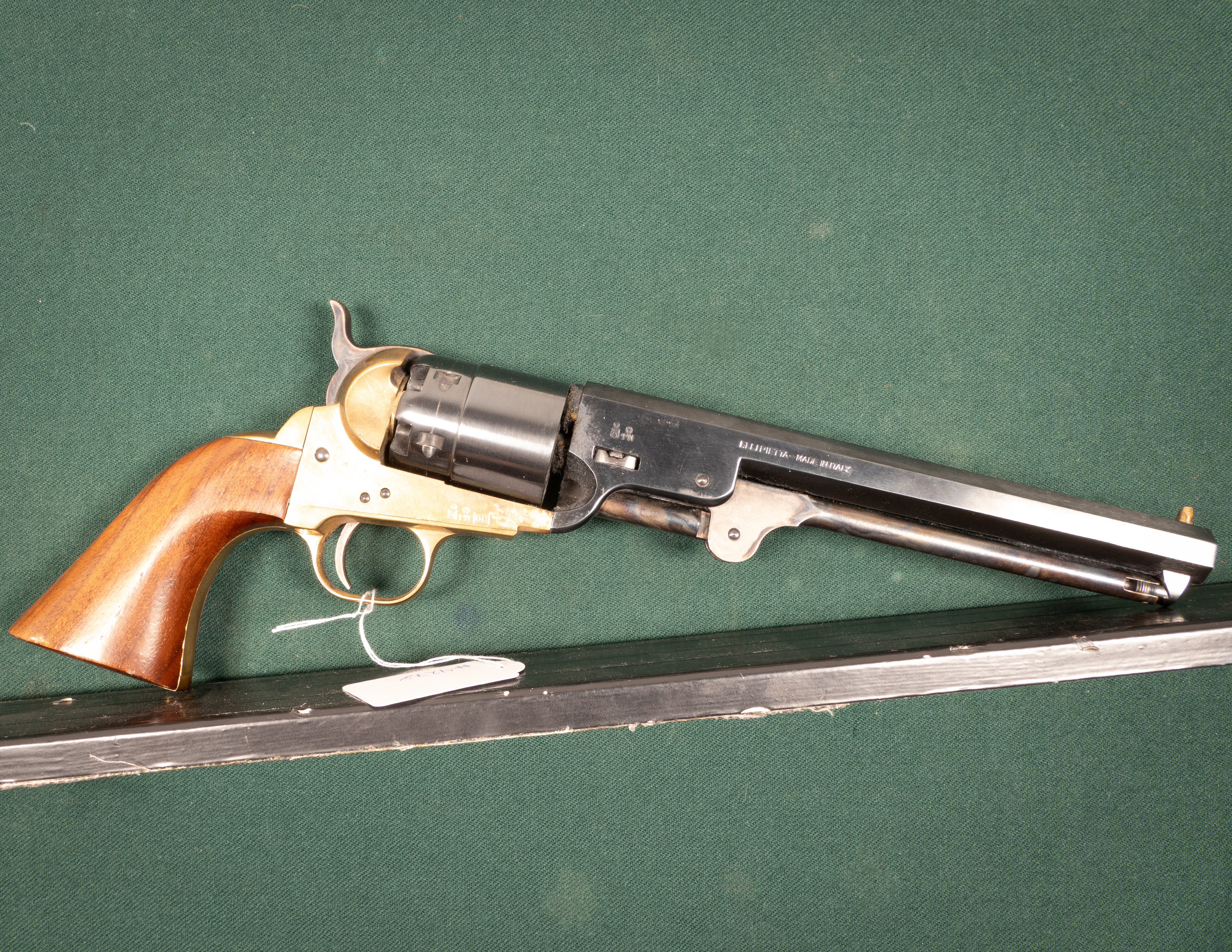 Fillipietta Modell 1851 Reb Nord Navy Kal .44 Tillv.Nr: 323553 SE2266415.