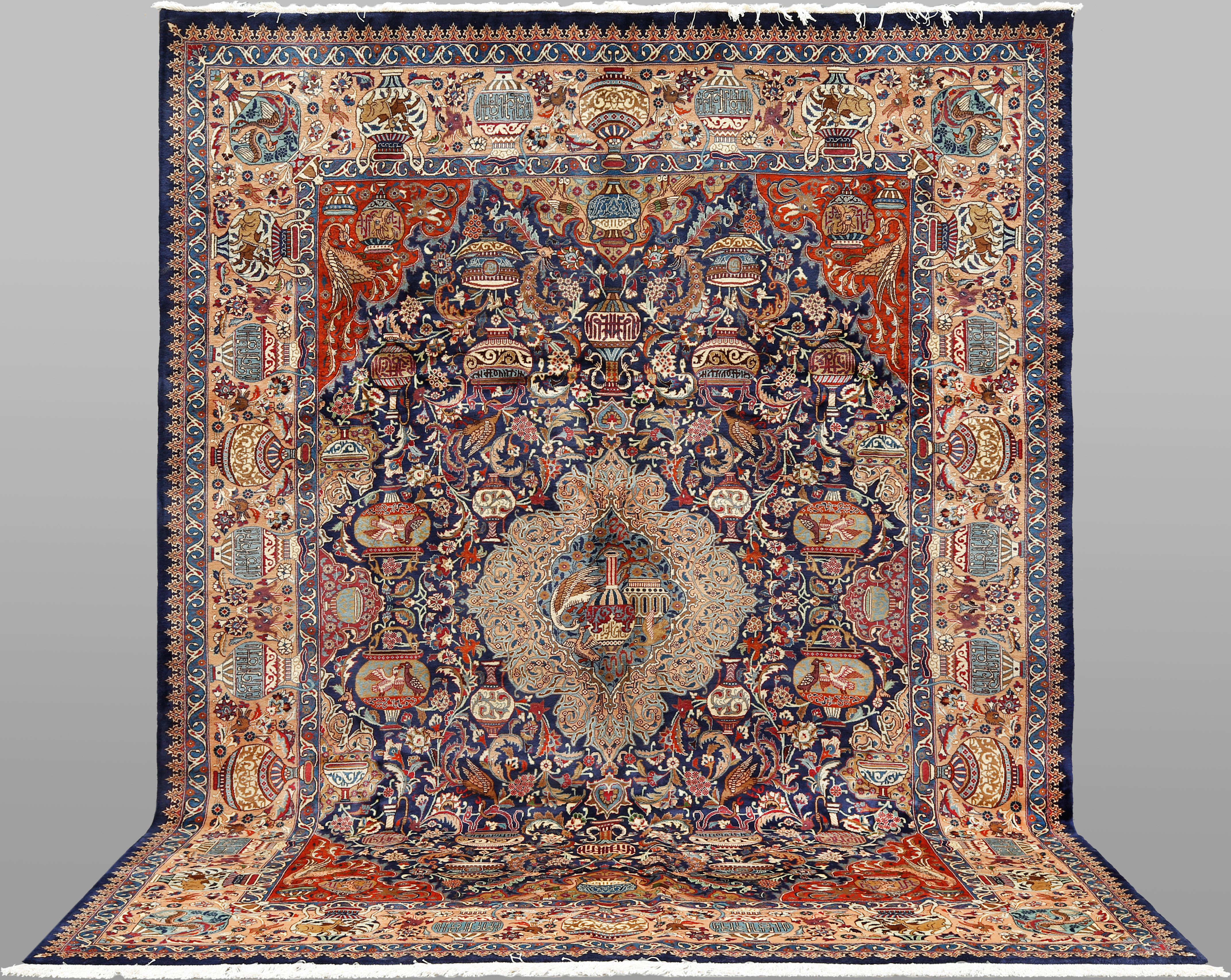 MATTA. Figural Kashmar fine, 397 x 303 cm.