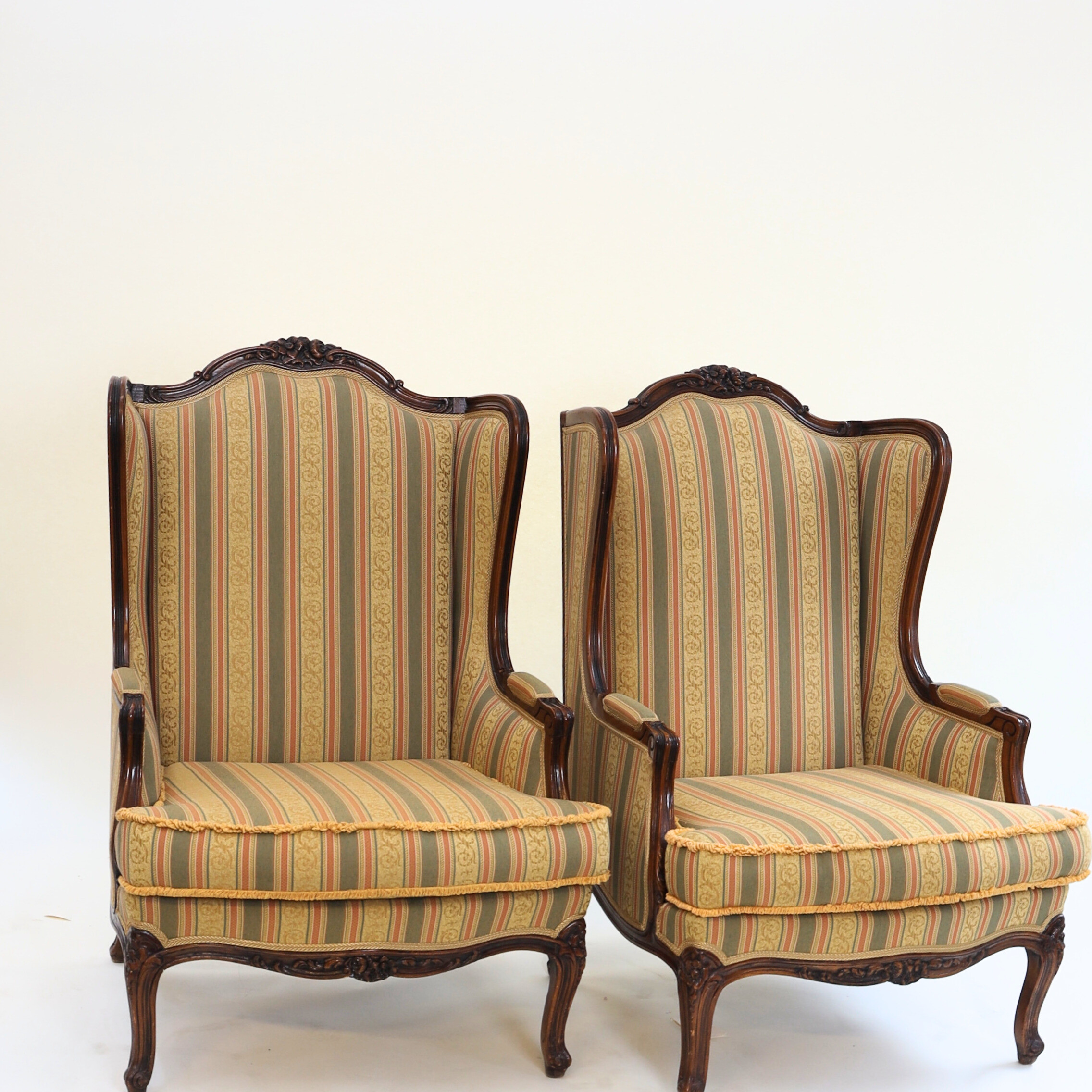 BERGÉRER/FÅTÖLJER ETT PAR, 1900-tal.