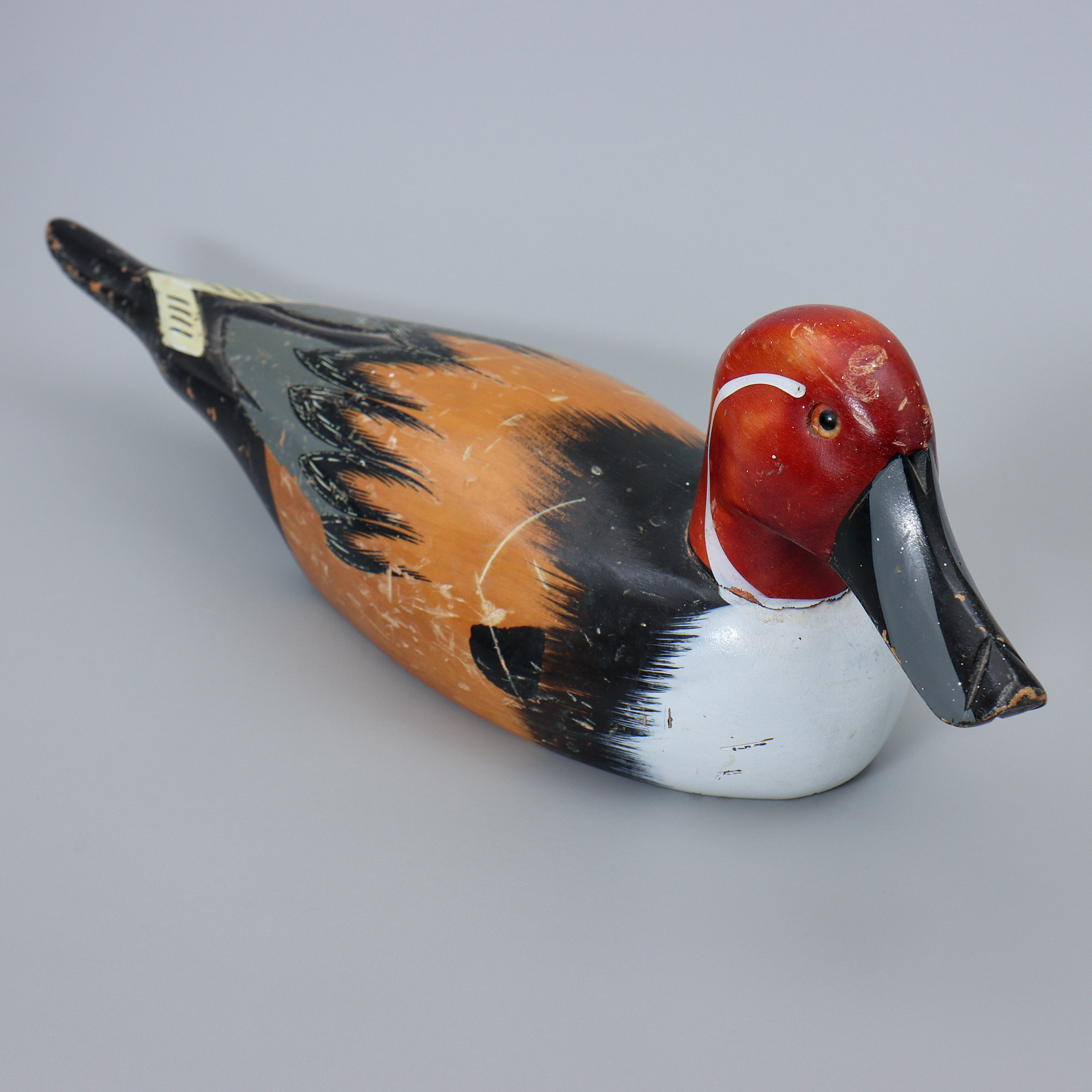 VETTE (40cm) HANDSKUREN, TRÄ, 1900-TAL.