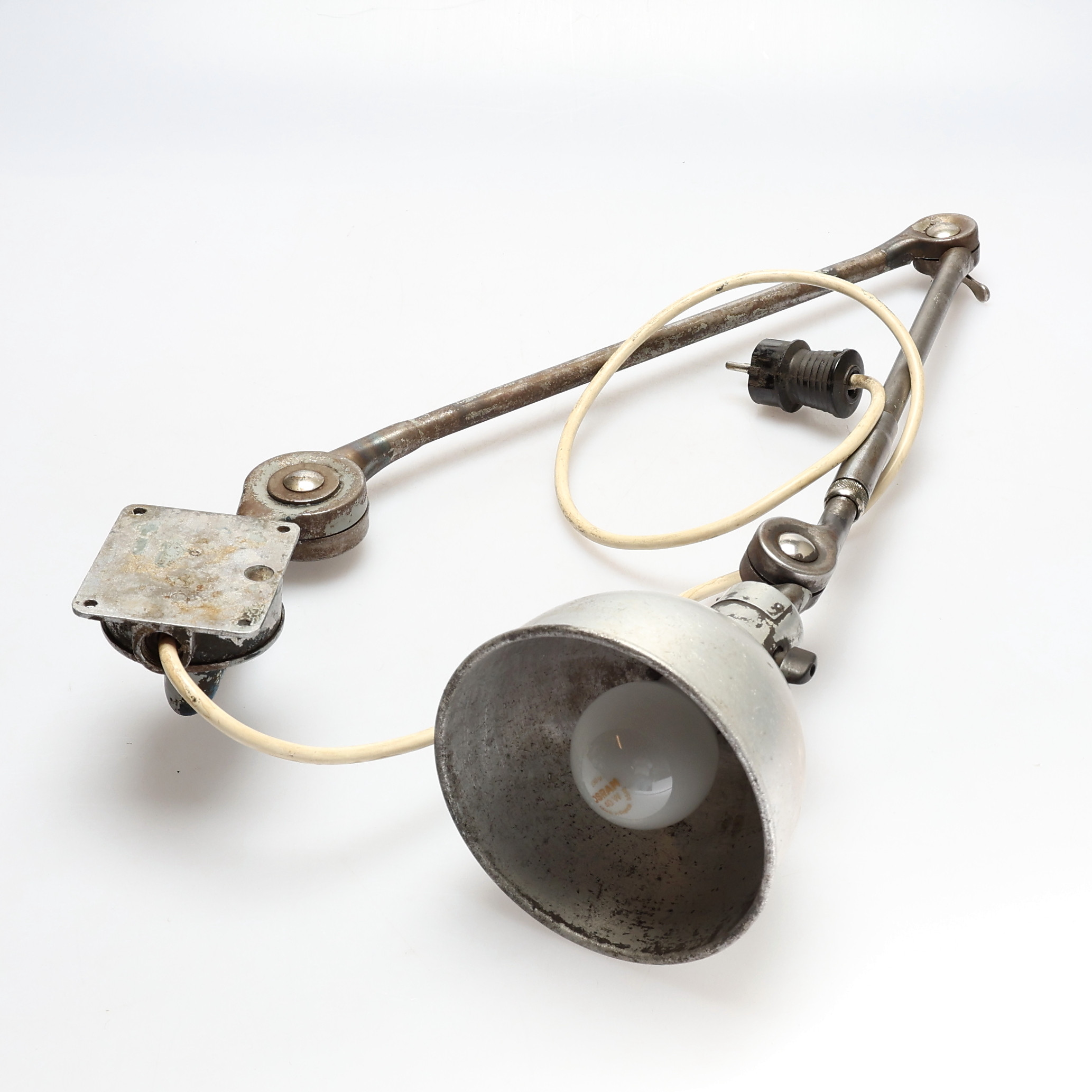 VÄGGLAMPA. Industrilampa, 1950/60-tal, metall.