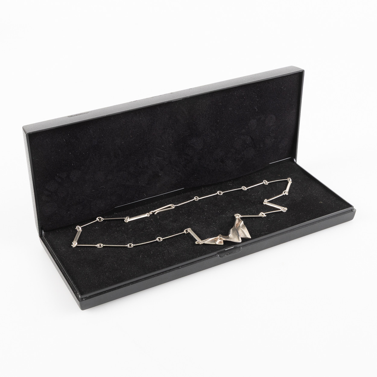 ZOLTAN POPOVIC, collier i sterling silver 'Minthe', Lapponia, Finland 1995.