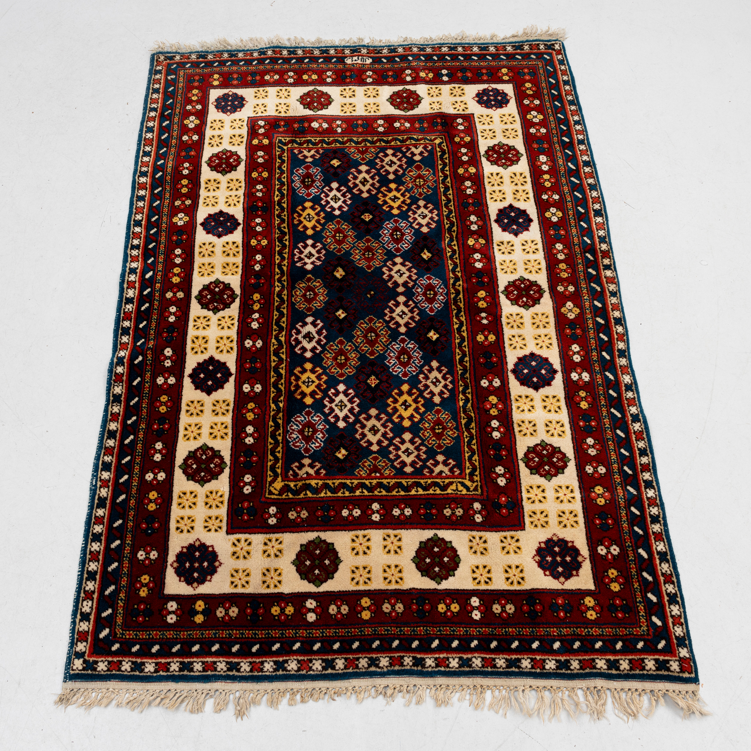 MATTA, Talish, Kaukasien, ca 157,5x109 cm.