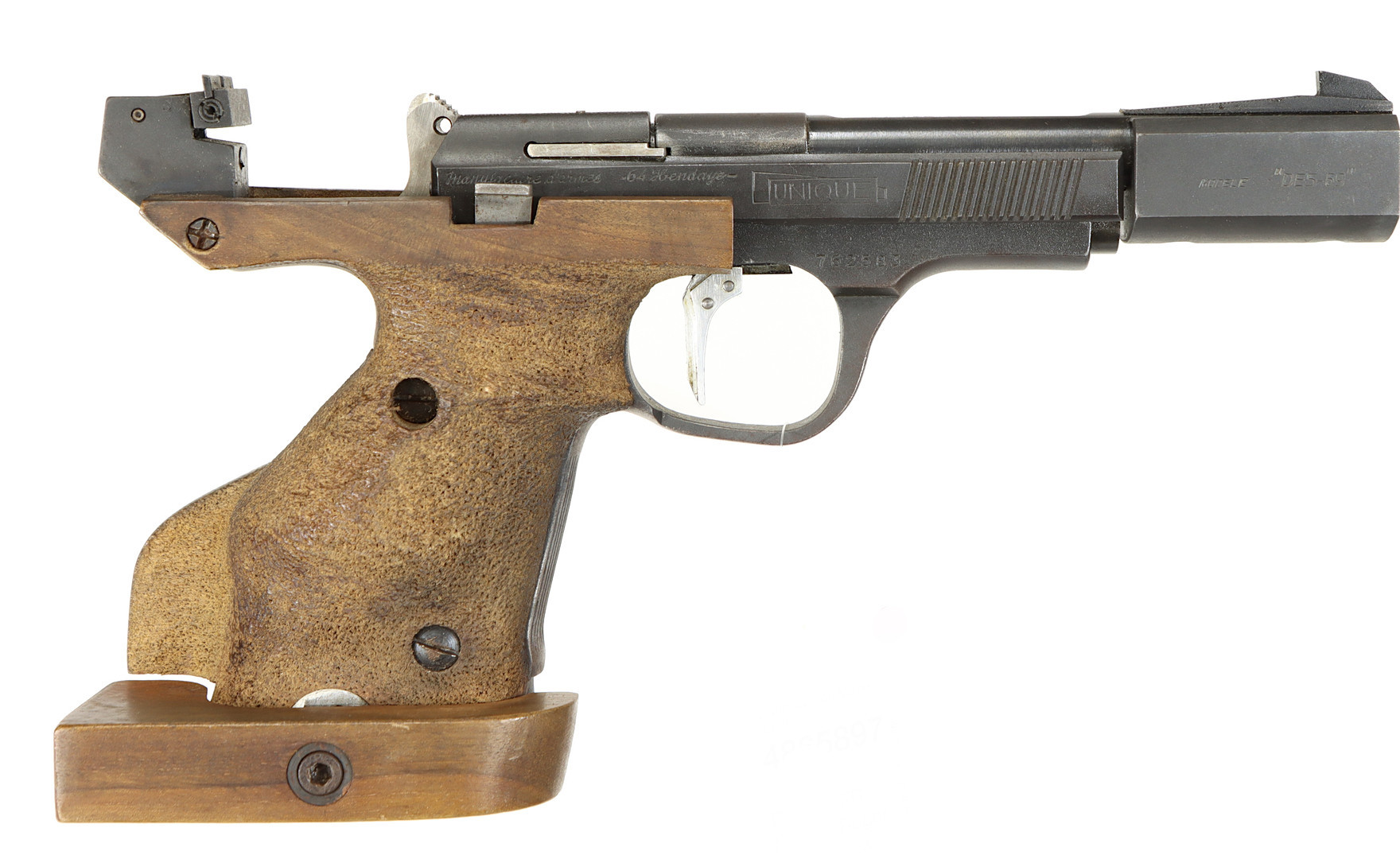 PISTOL, fabrikat Unique, modell DES 69, kaliber .22lr, tillv.nr 762583.