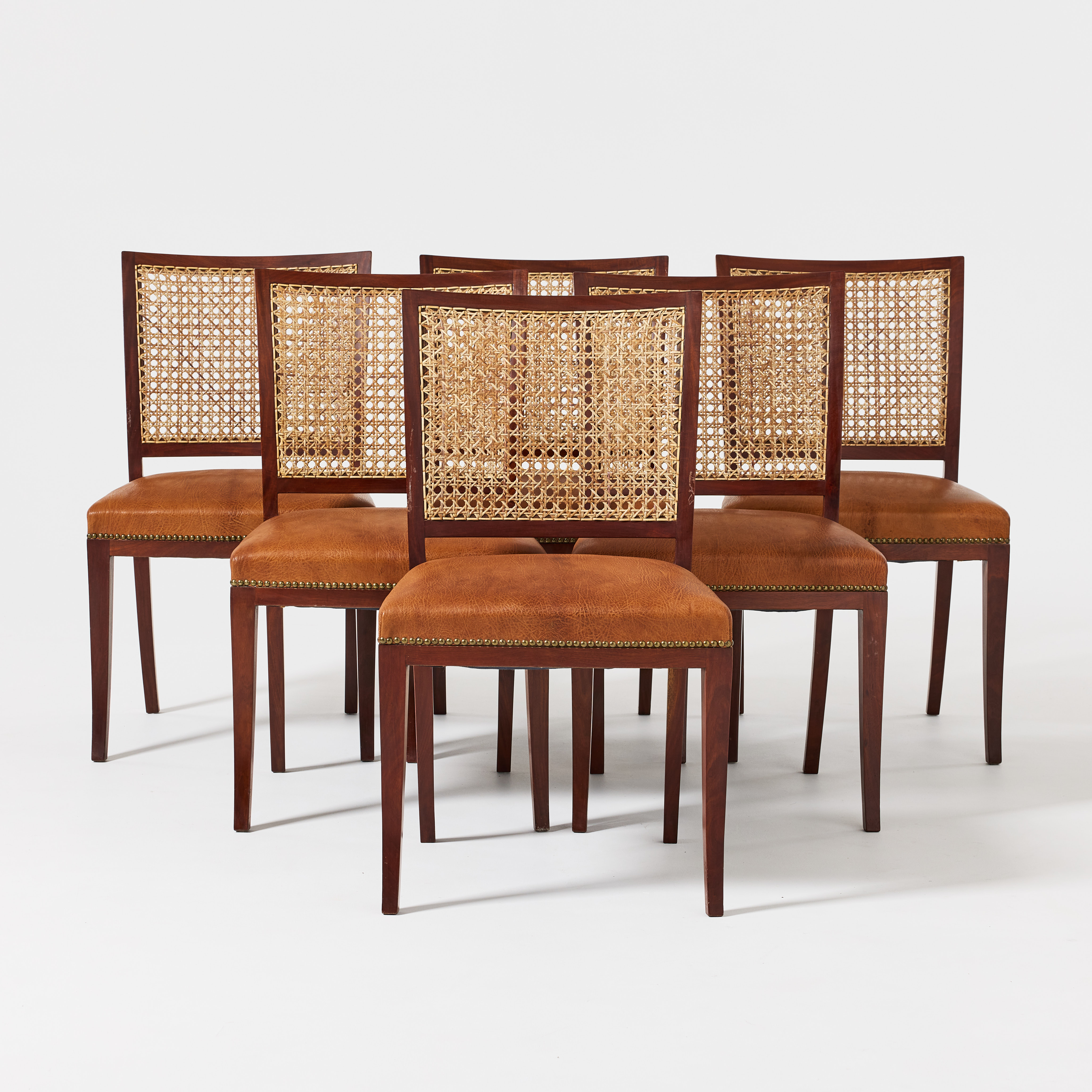 FRITS HENNINGSEN. Stolar, sex stycken, Danmark 1930-tal, mahogny med flätad rotting, sitsar i brunt läder.