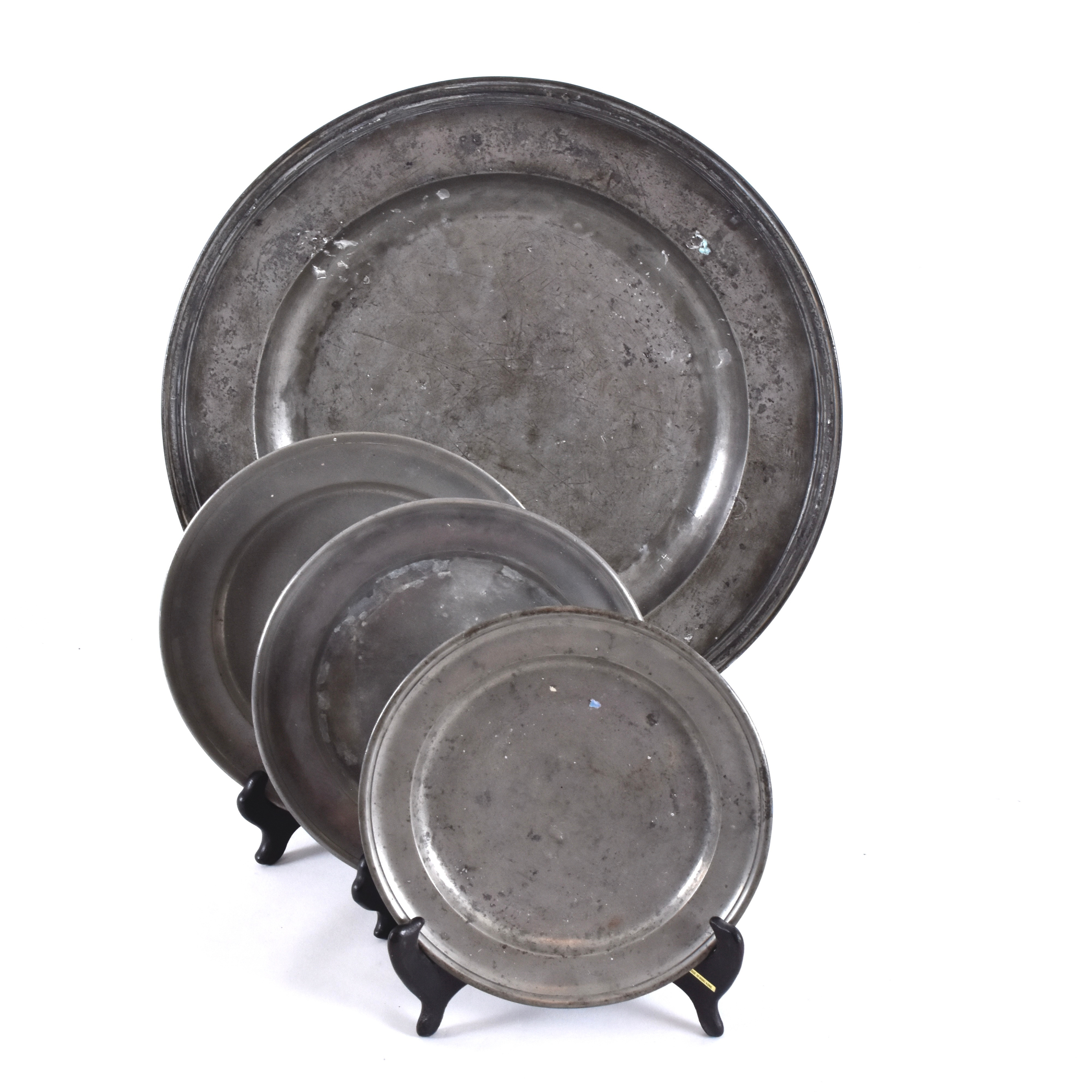 4 delar tenn, 16-1800-tal.