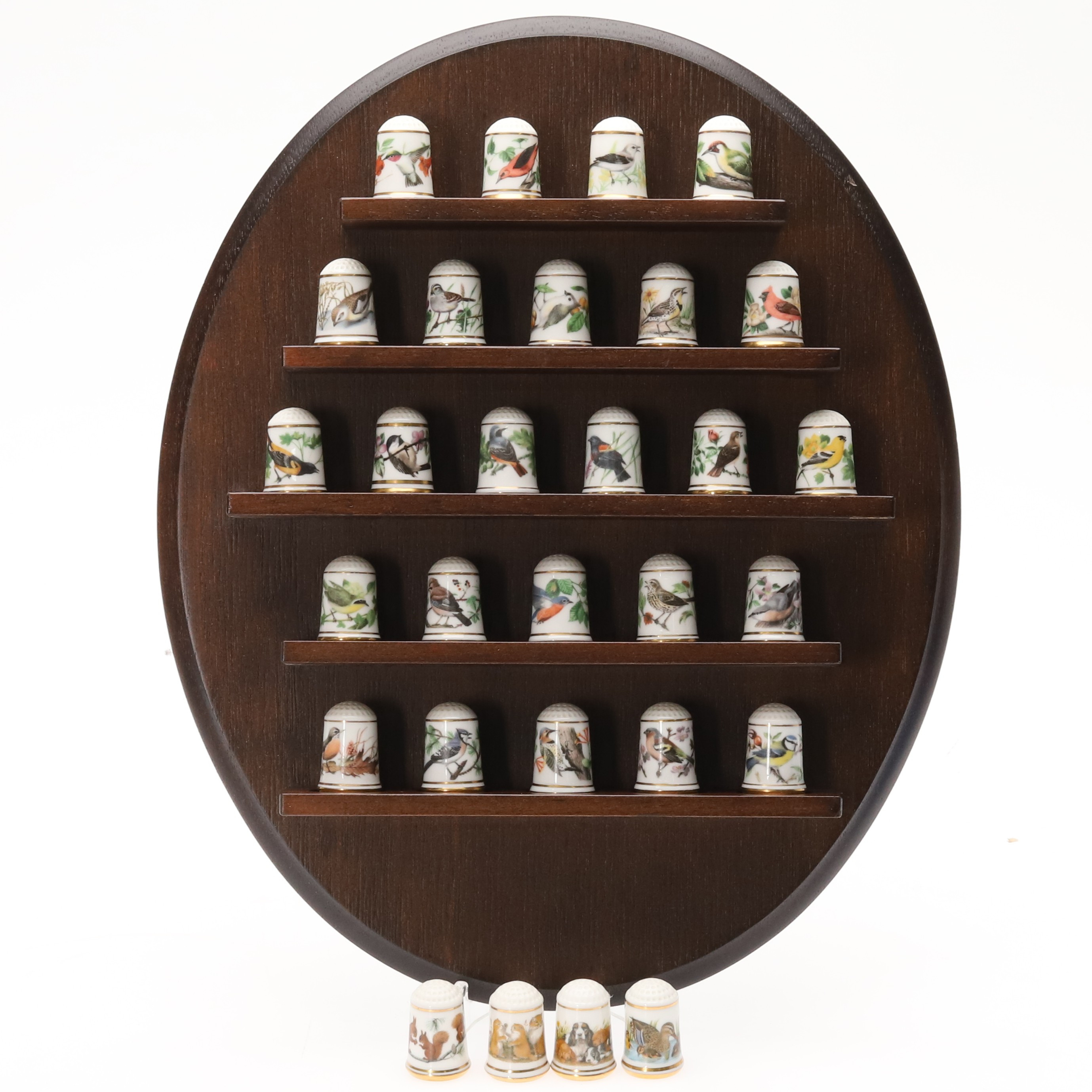 FINGERBORGAR, 29 st, porslin, Franklin Porcelain, 1979-80.