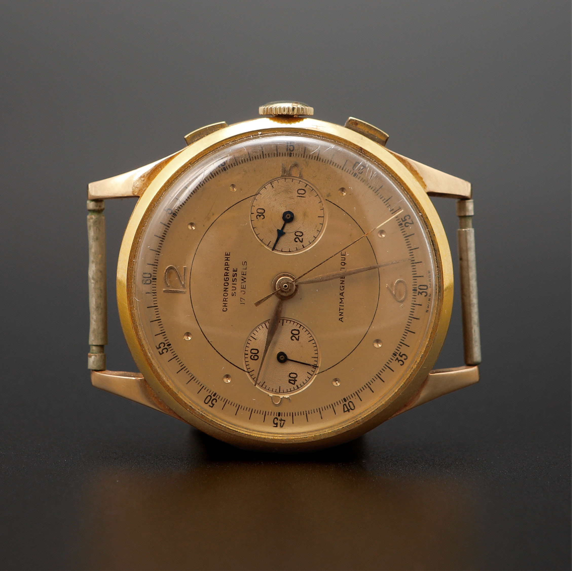 ARMBANDSUR, Chronographe Suisse, 18k guld, manuell, 1950-tal.