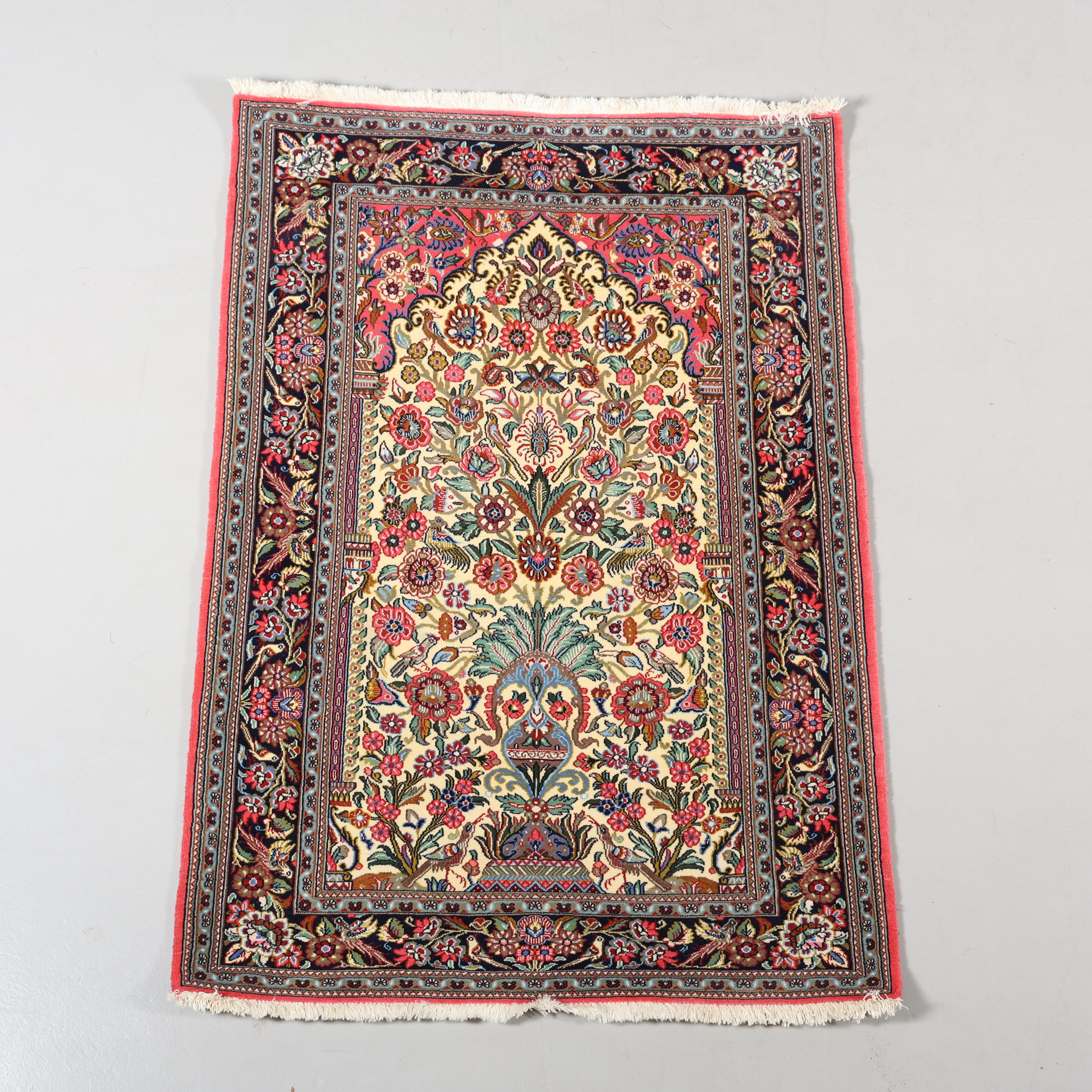 MATTA, ghom, handknuten, 154 x 109 cm.