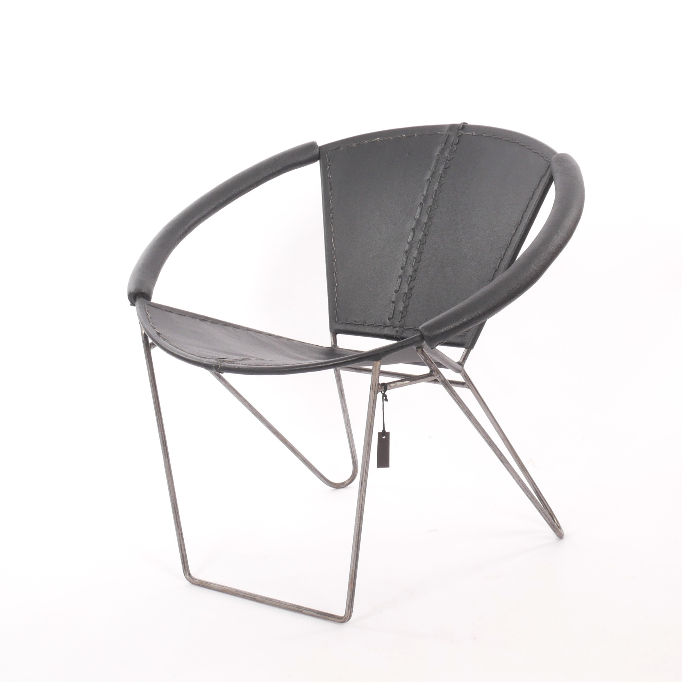 FÅTÖLJ, "Melissa", Kilroy Indbo, läder och metall, samtida.