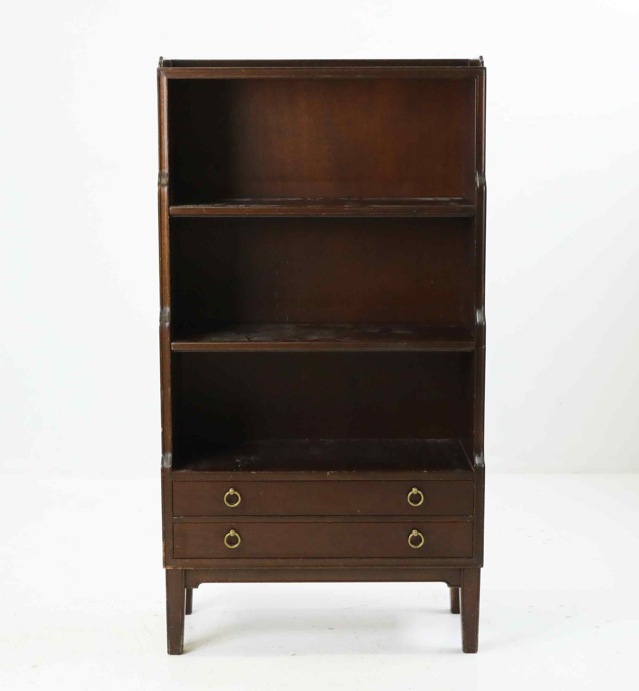 BOKHYLLA, Mahogny, 1900-talets mitt.