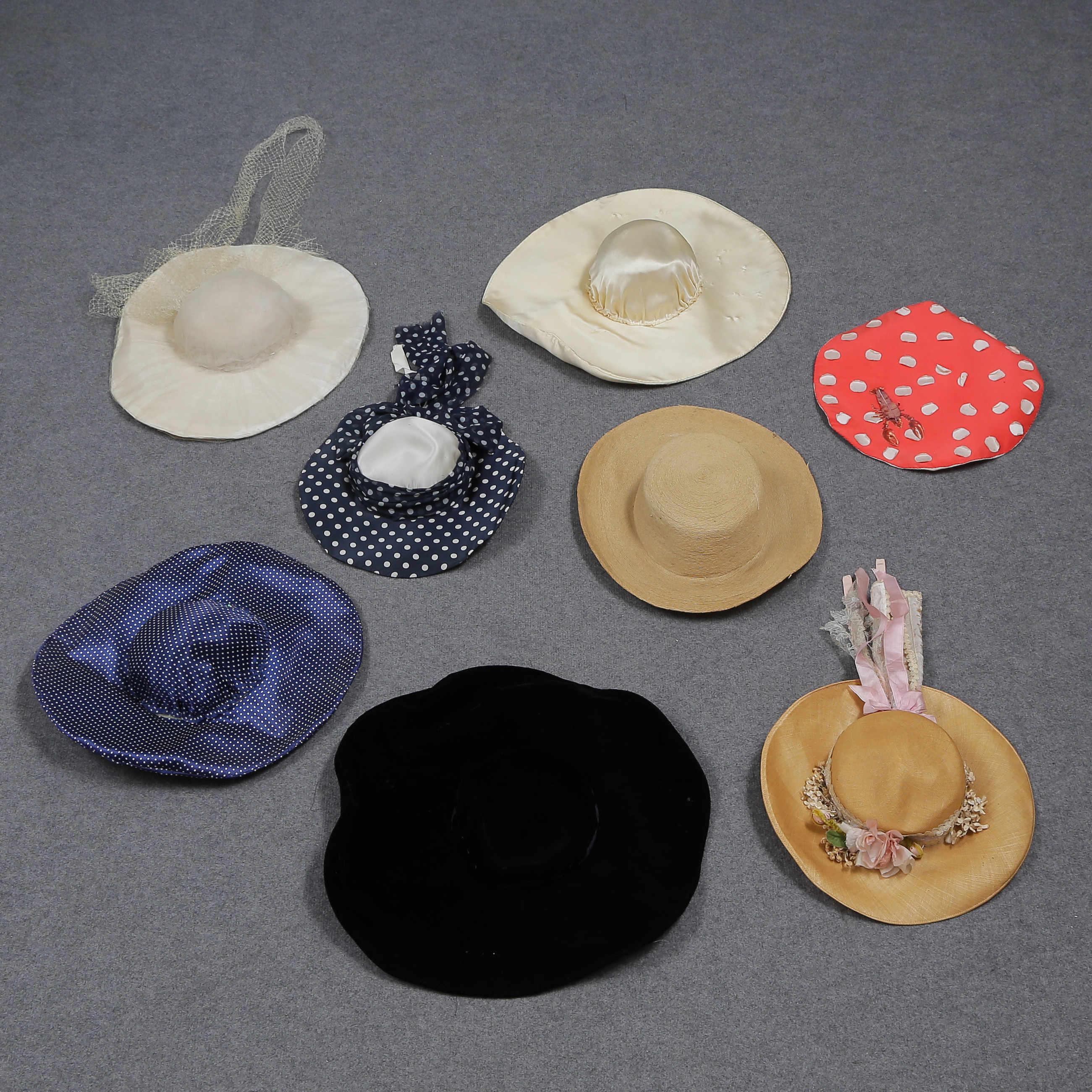 STOR SAMLING HATTAR, 8 DELAR, 1900-TAL.