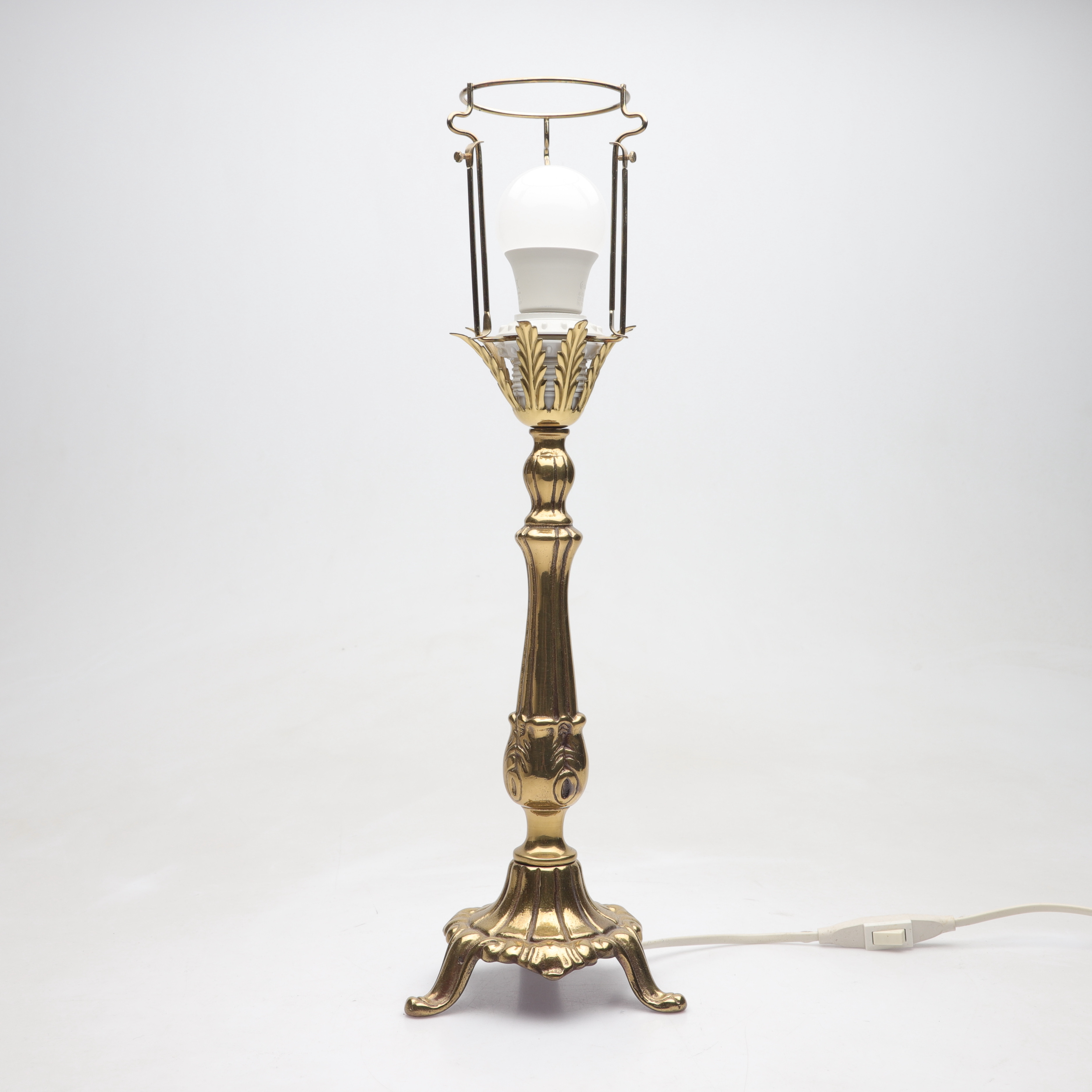 BORDSLAMPA, mässing, Sverige, 1900-talets andra hälft.