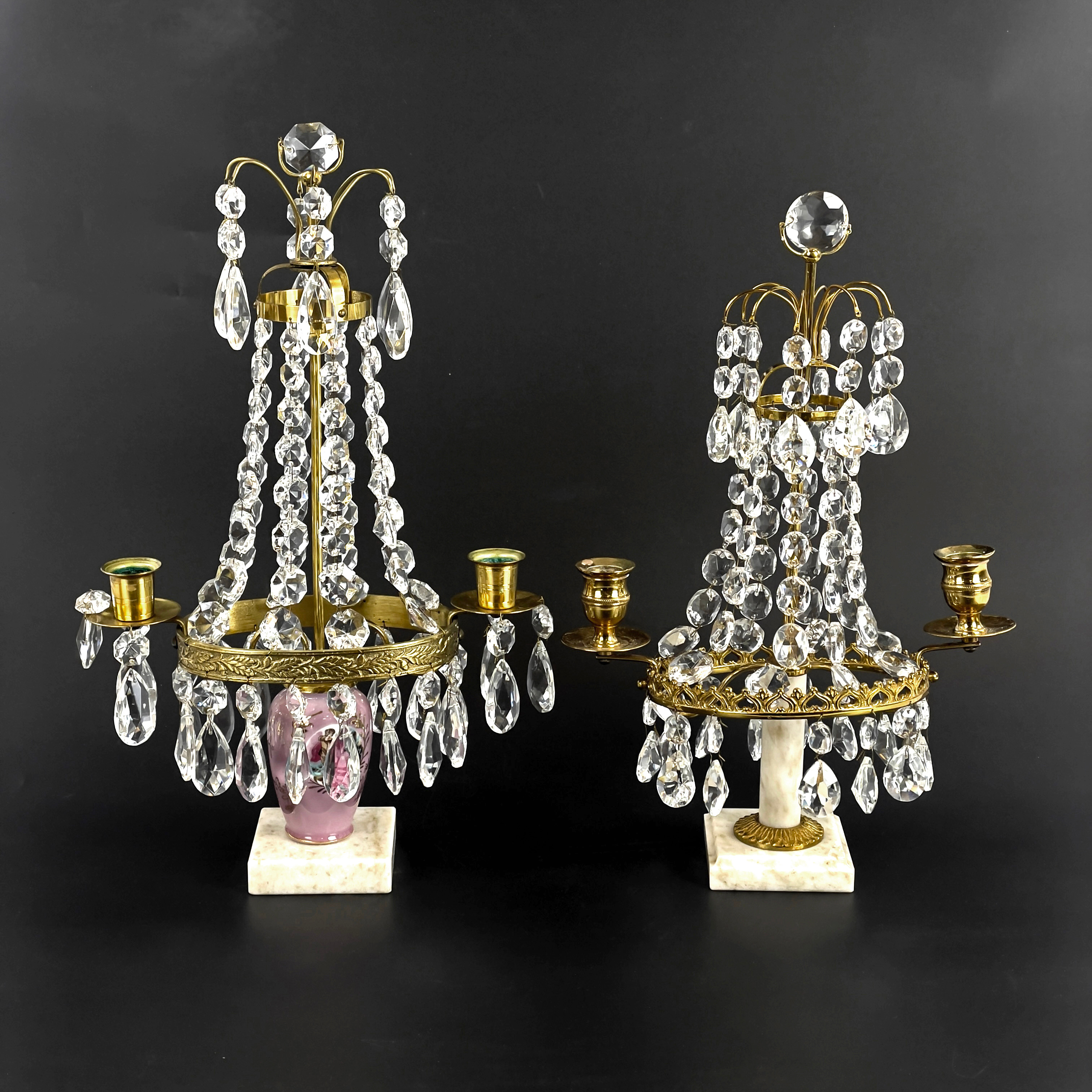 BORDSLYSTRAR, 2 st. Empire stil, mässing/metall & sten, 1900-tal.