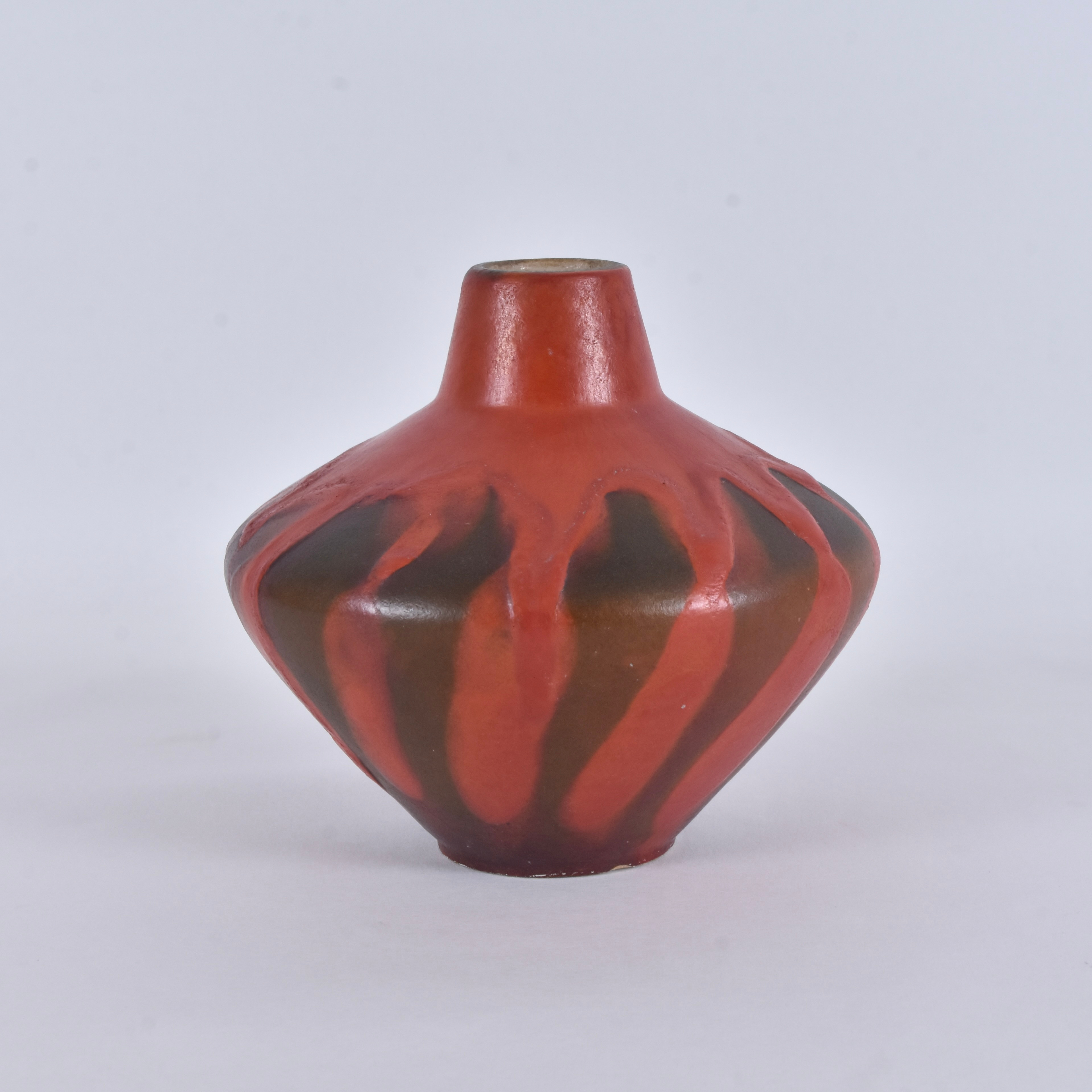 HANS WELLING. Vas, keramik, "Ceramano Stromboli", Tyskland, 1900-talets mitt.