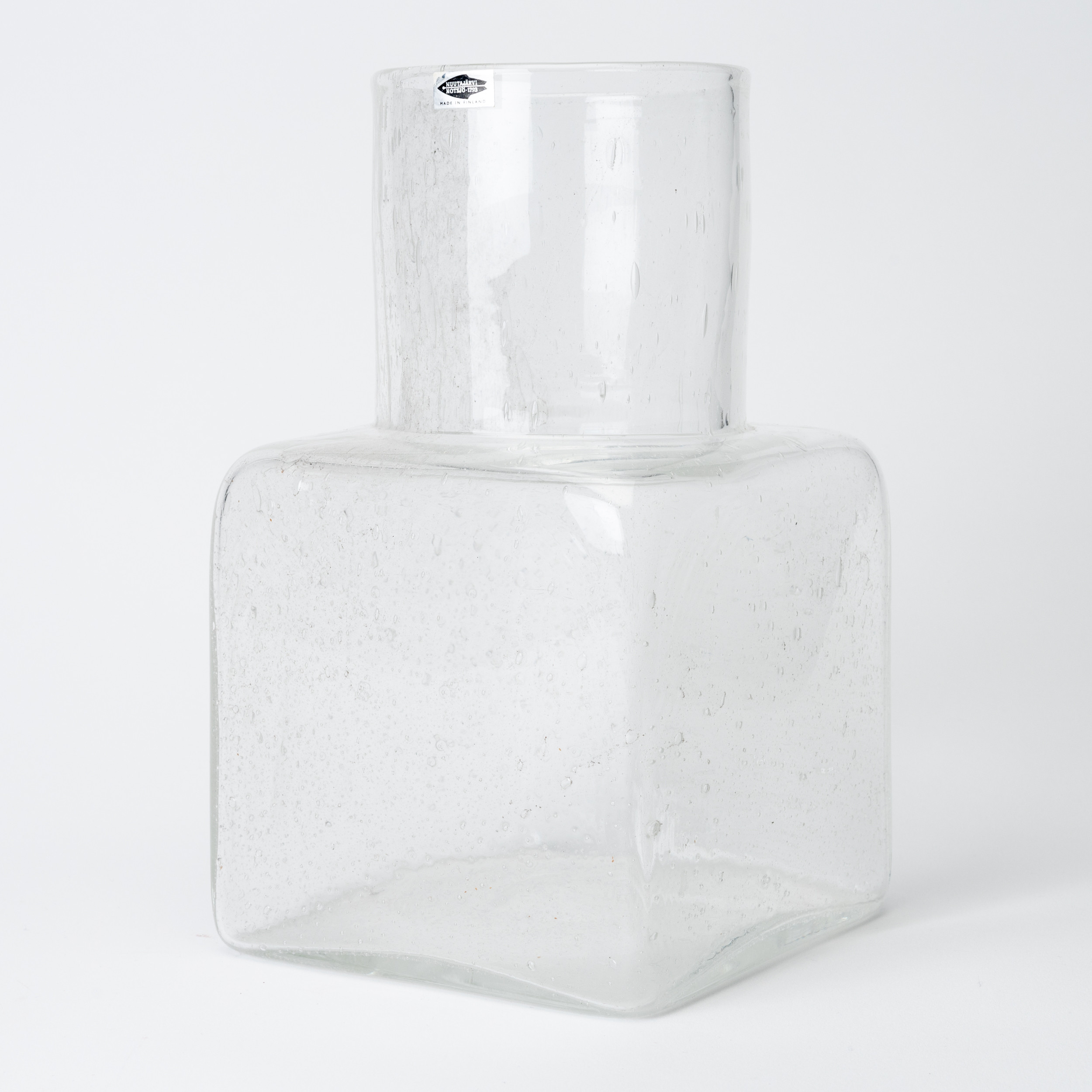 KAJ FRANCK. Vas, "Sargasso", Nuutajärvi / Notsjö, formblåst klarglas, signerad, Finland, 1960-tal.