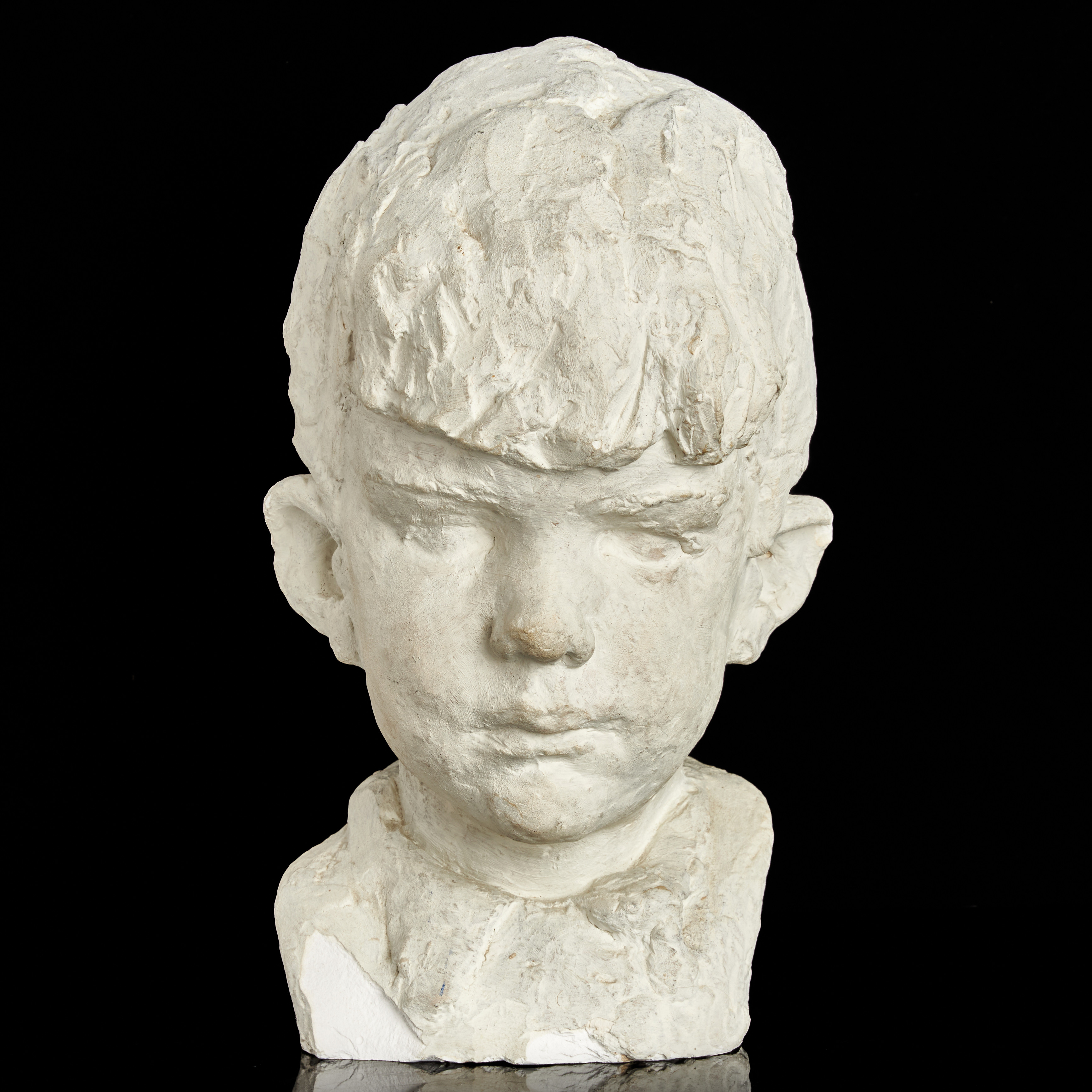 EILA HILTUNEN (Finland, 1922-2003). Pojke, byst, monogramsignerad EH, bemålad gips.