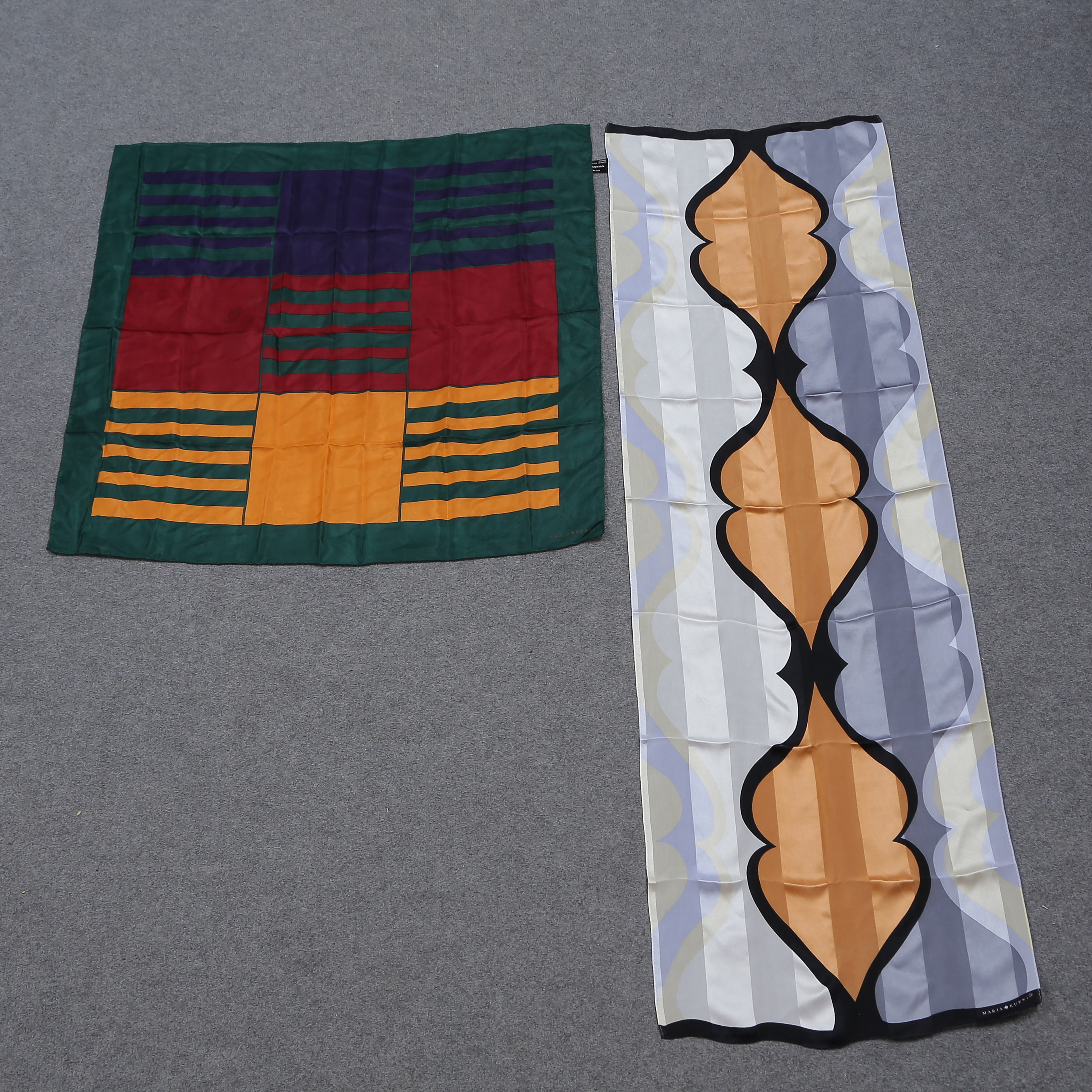 MARJA KURKI, PARET SCARFS I SILKE, FINLAND, 1900-TALETS ANDRA HÄLFT.