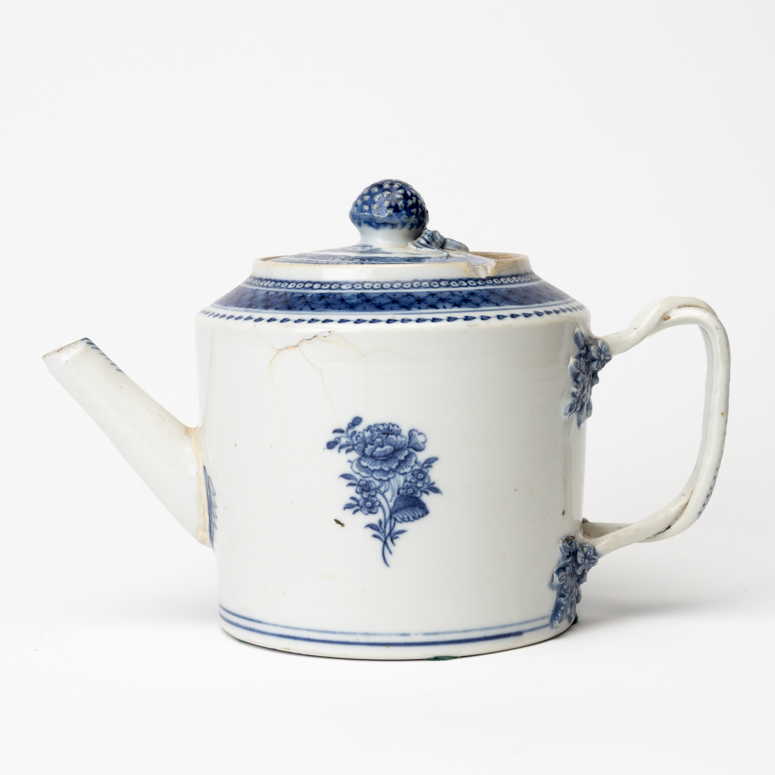 TEKANNA med lock, porslin, Kina Jiaqing (1796-1820).