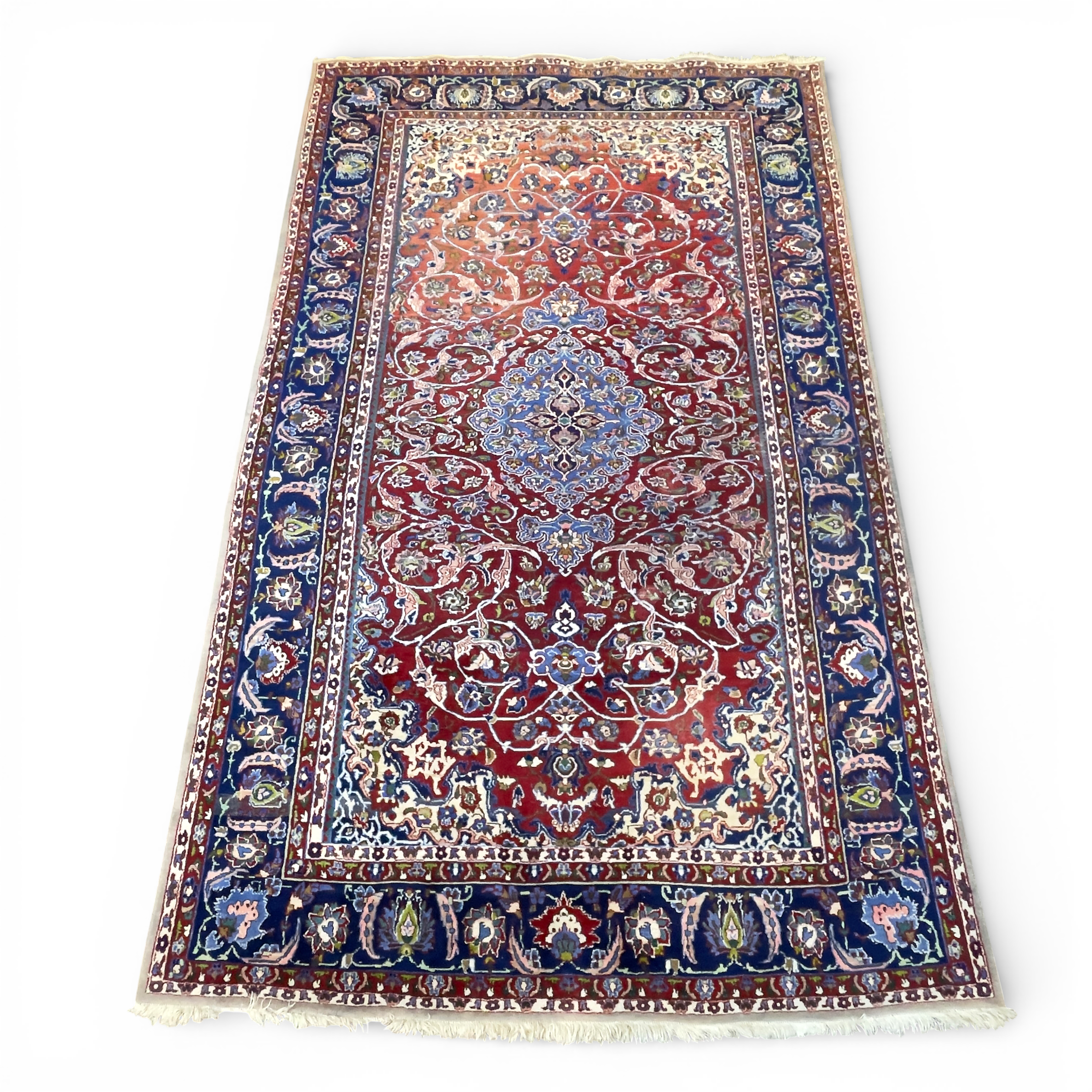 MATTA. Esfahan, 333x200 cm, handknuten, persisk.