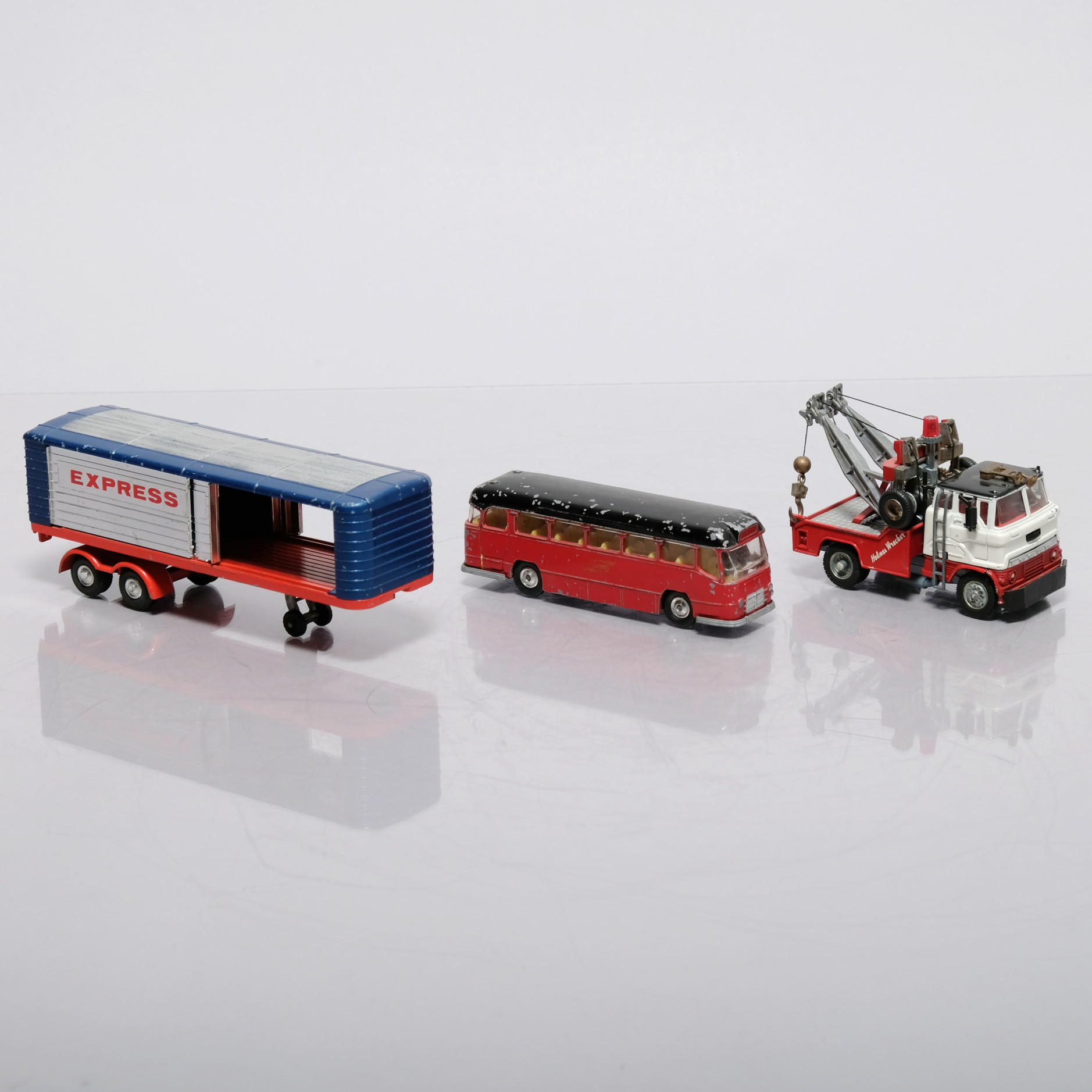 CORGI MAJOR TOYS. Modellbilar, 3 delar.