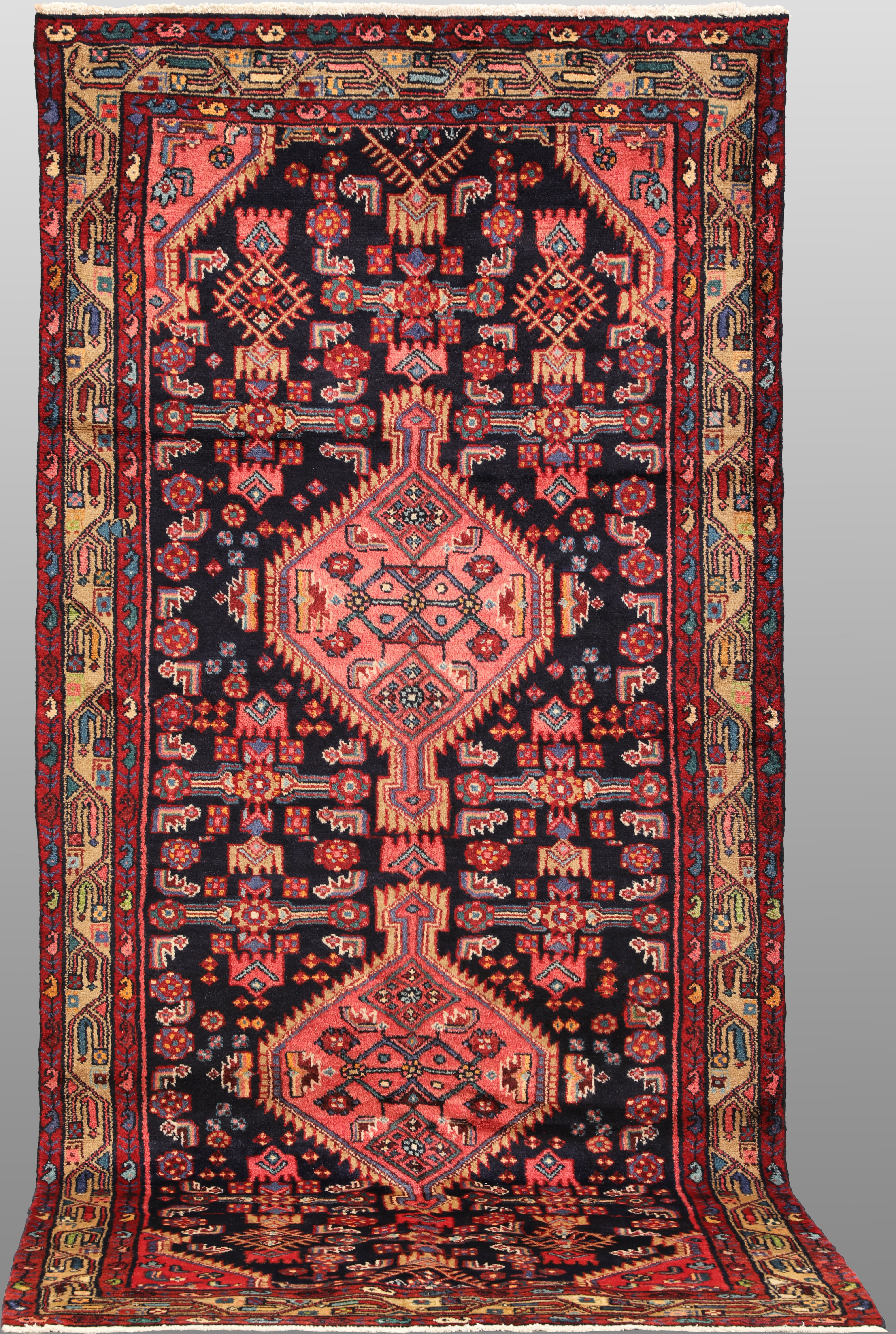 ORIENTMATTA. Hamadan gallerimodell, 285 x 125 cm.