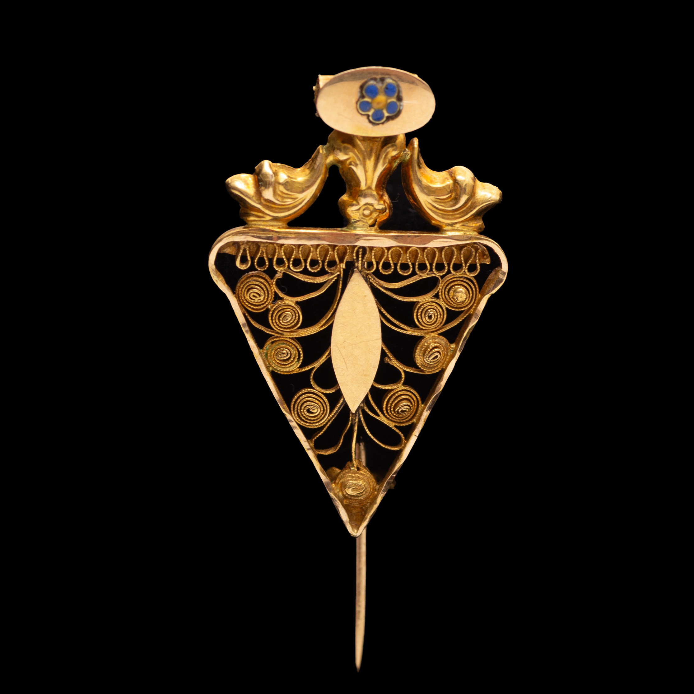 BROSCH, 18K GULD, Q2 (1798).