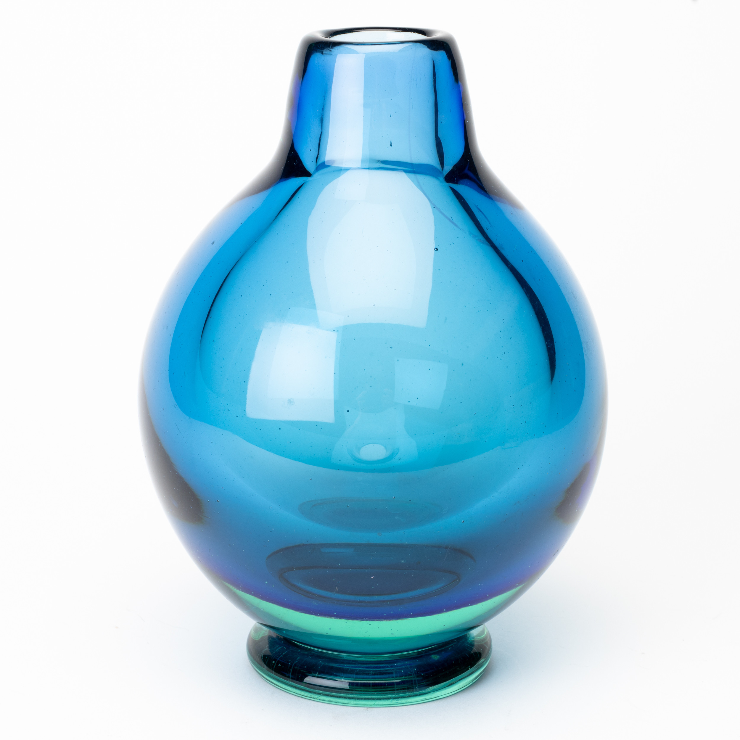 ANNA EHRNER. Karaff med Propp, glas, underfång, "Wind", formgiven 1997, etikettmärkt, Kosta Boda.