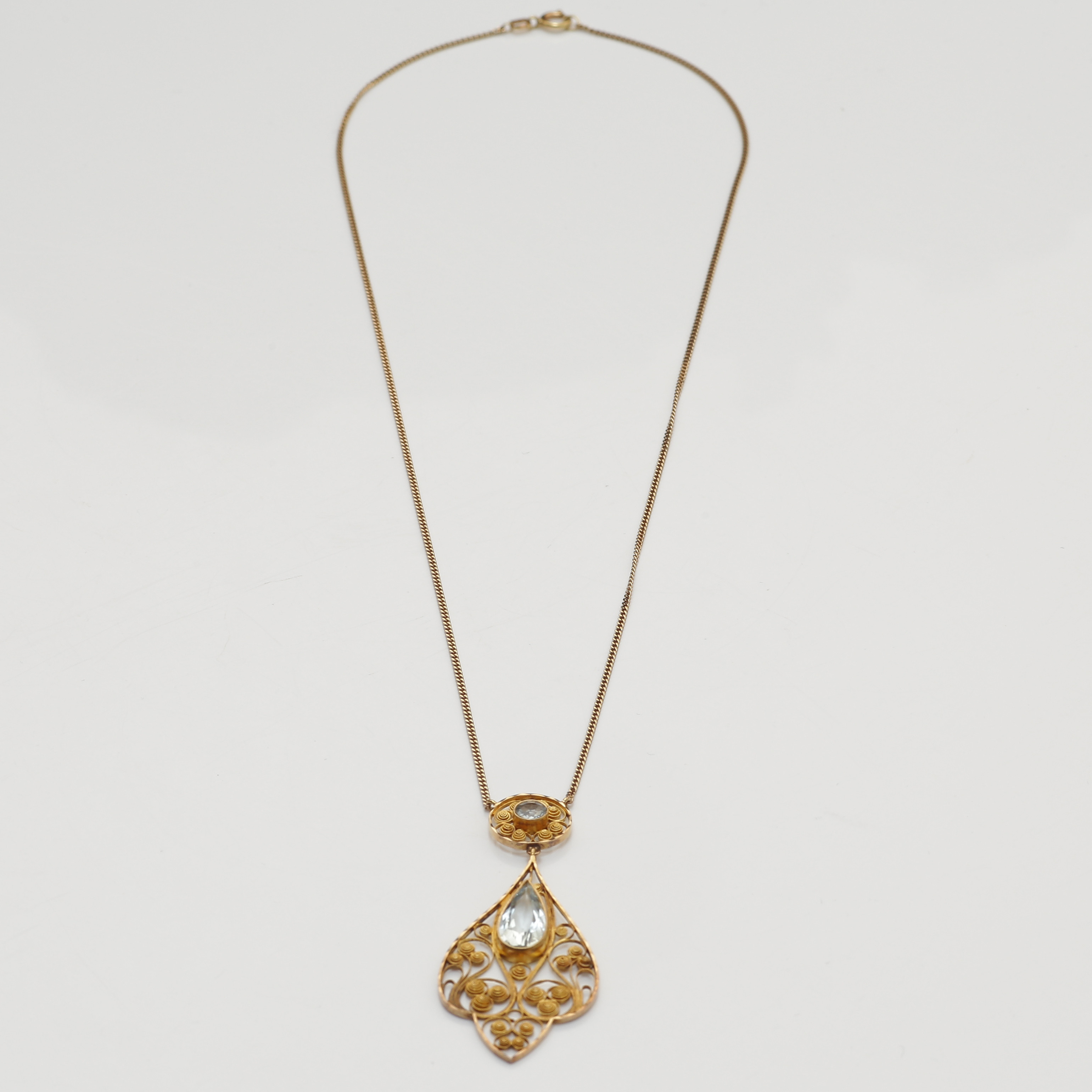 COLLIER, 18K GULD, AKVAMARIN FÄRGADE STENAR, GUSTAF DAHLGREN & CO, T7 (1921) MALMÖ.