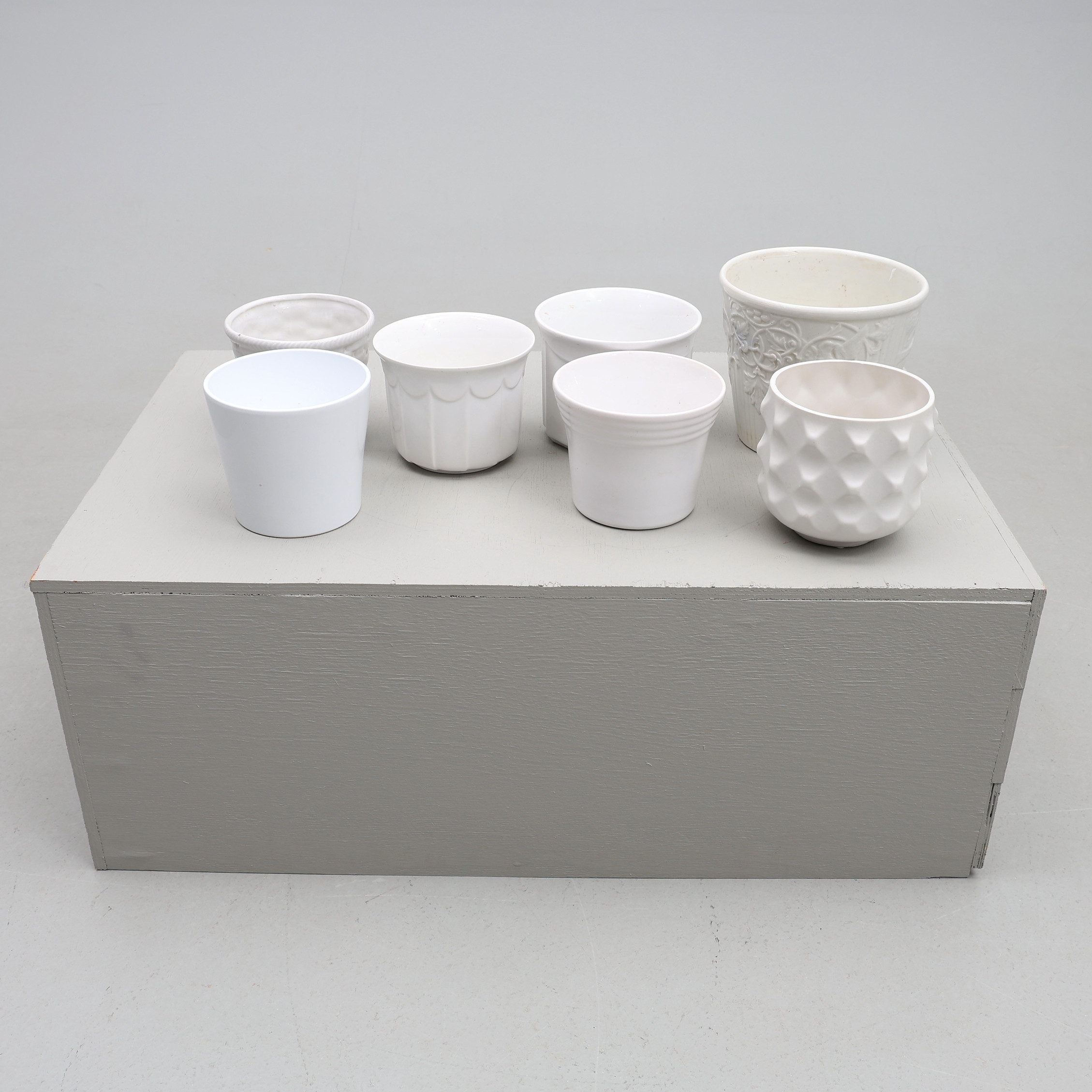 YTTEFODER, 7 st, keramik, bl.a. Gustavsberg.