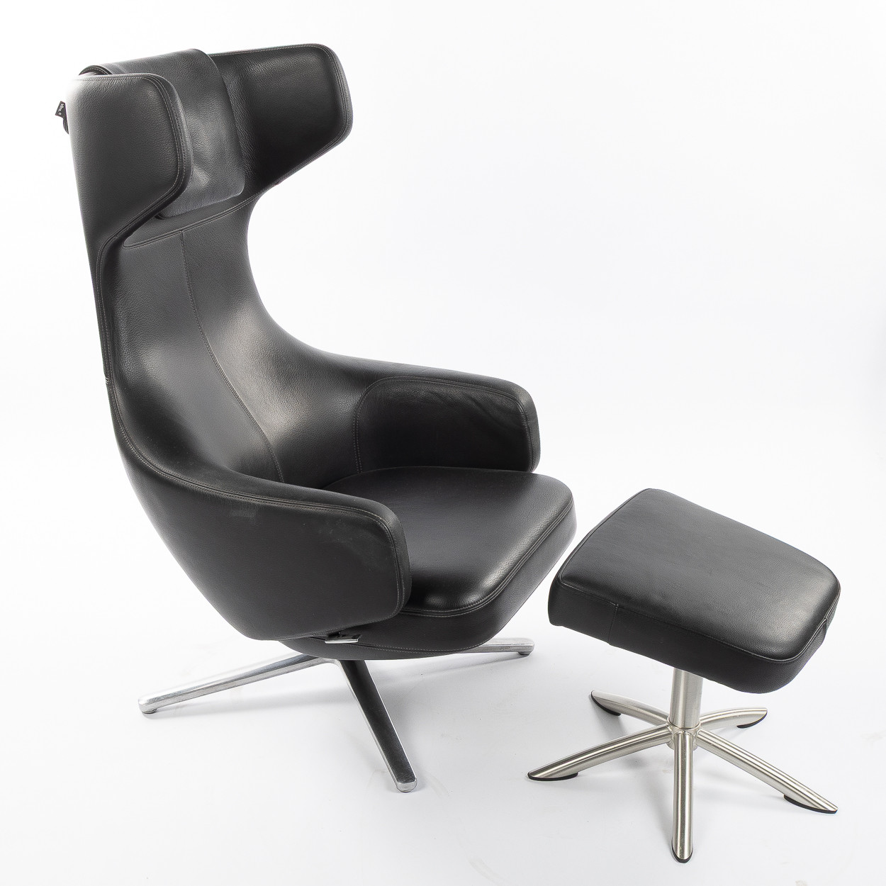 ANTINIO CITTERIO. FÅTÖLJ, med fotpall, "Grand Repos", för Vitra, 2000-tal.