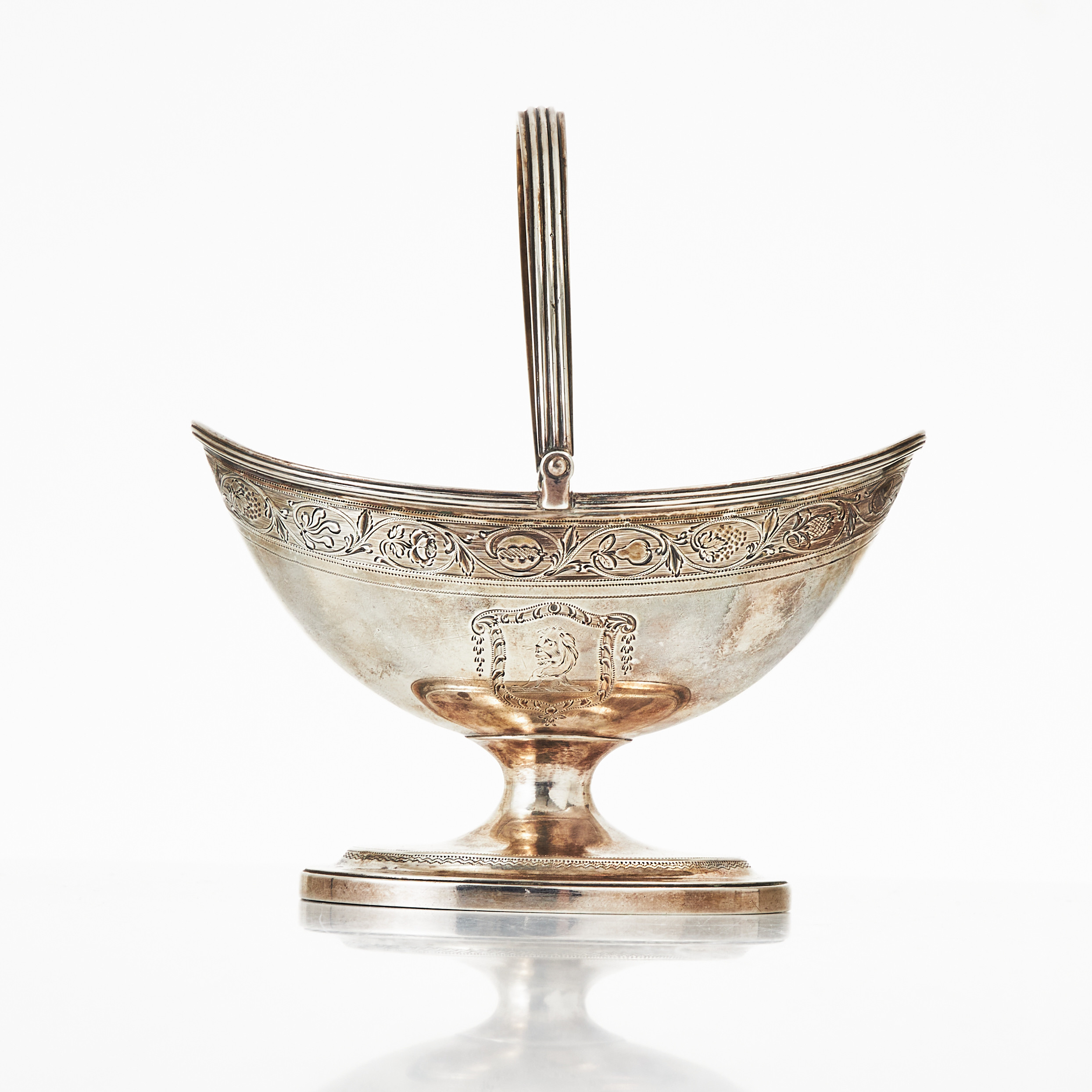WILLIAM FRISBEE. Korg med hänkel, sterlingsilver, Georg III, London 1813/14.