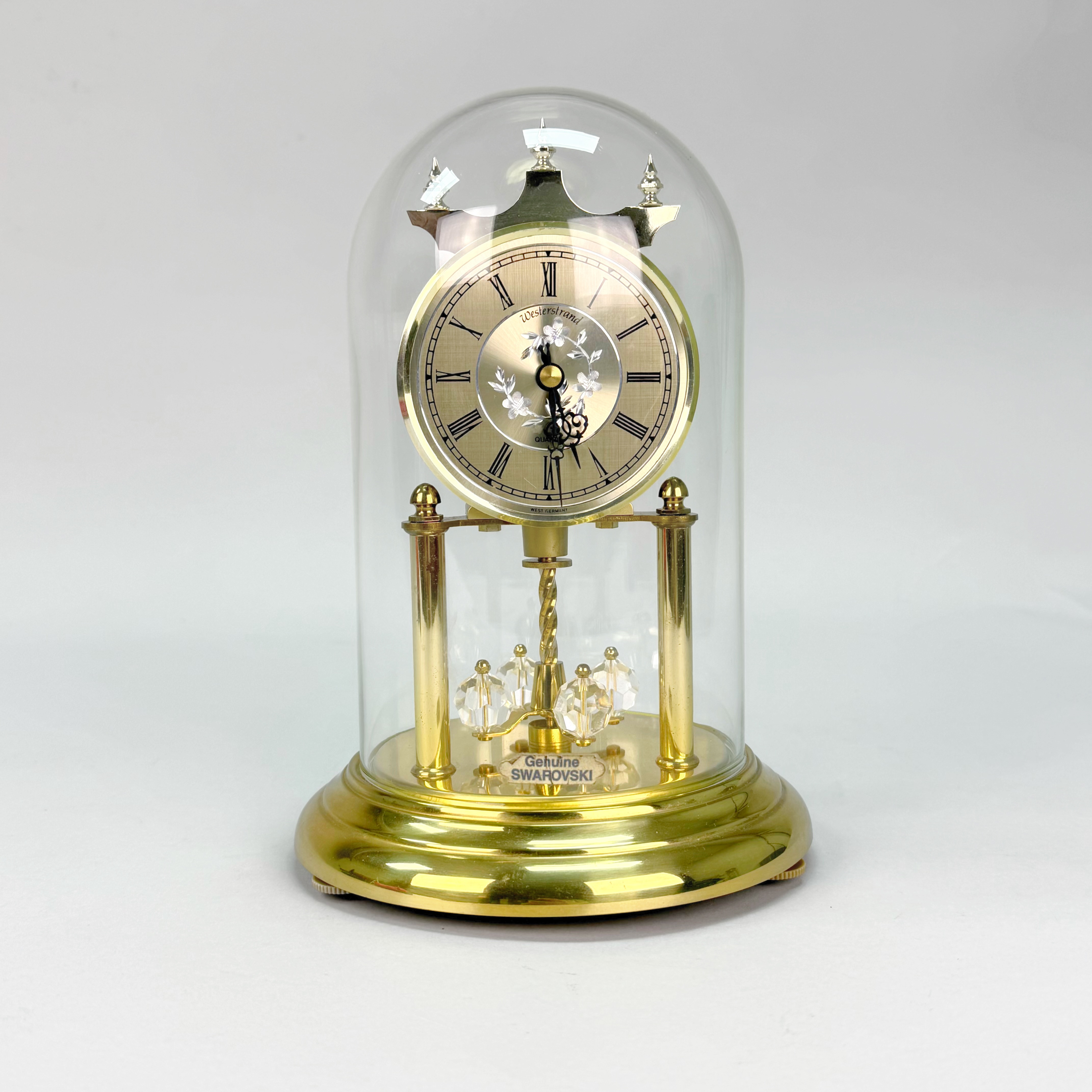 ÅRSUR - glaskupa, plast, batteridrivet, Westerstrand, Västtyskland.