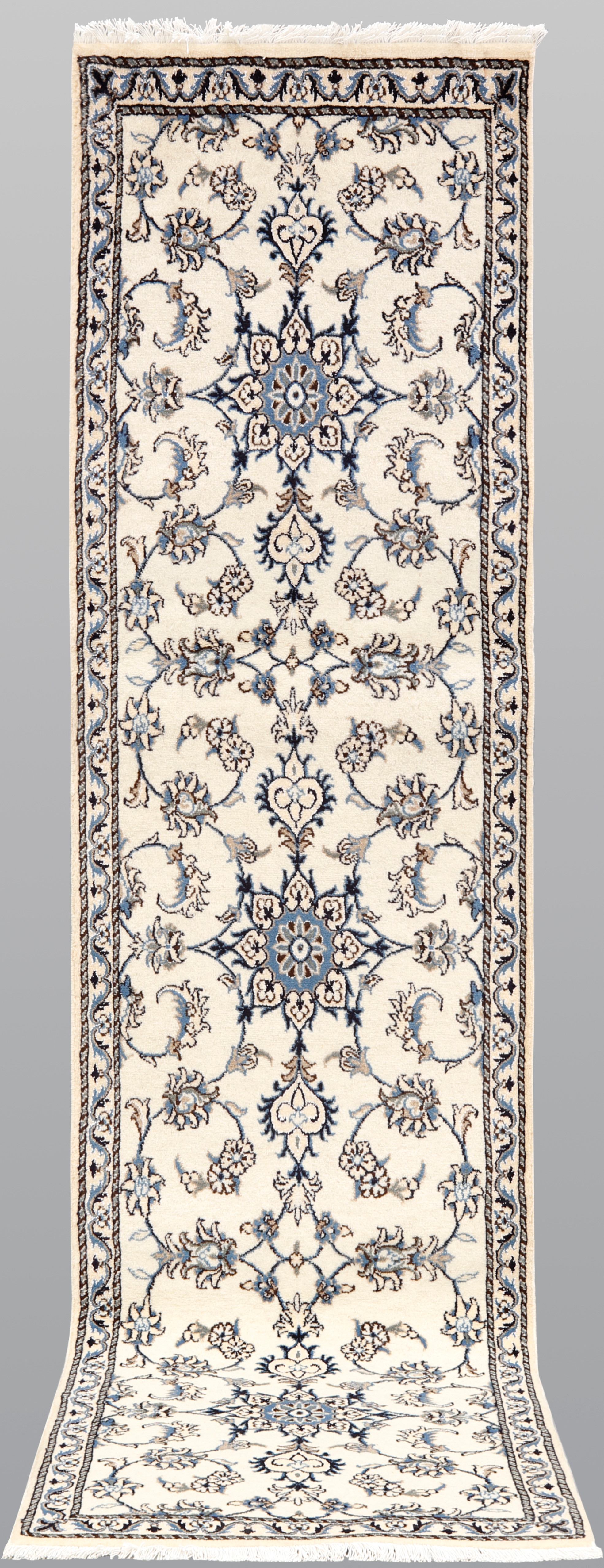 MATTA, Nain, gallerimodell, 294 x 78 cm.