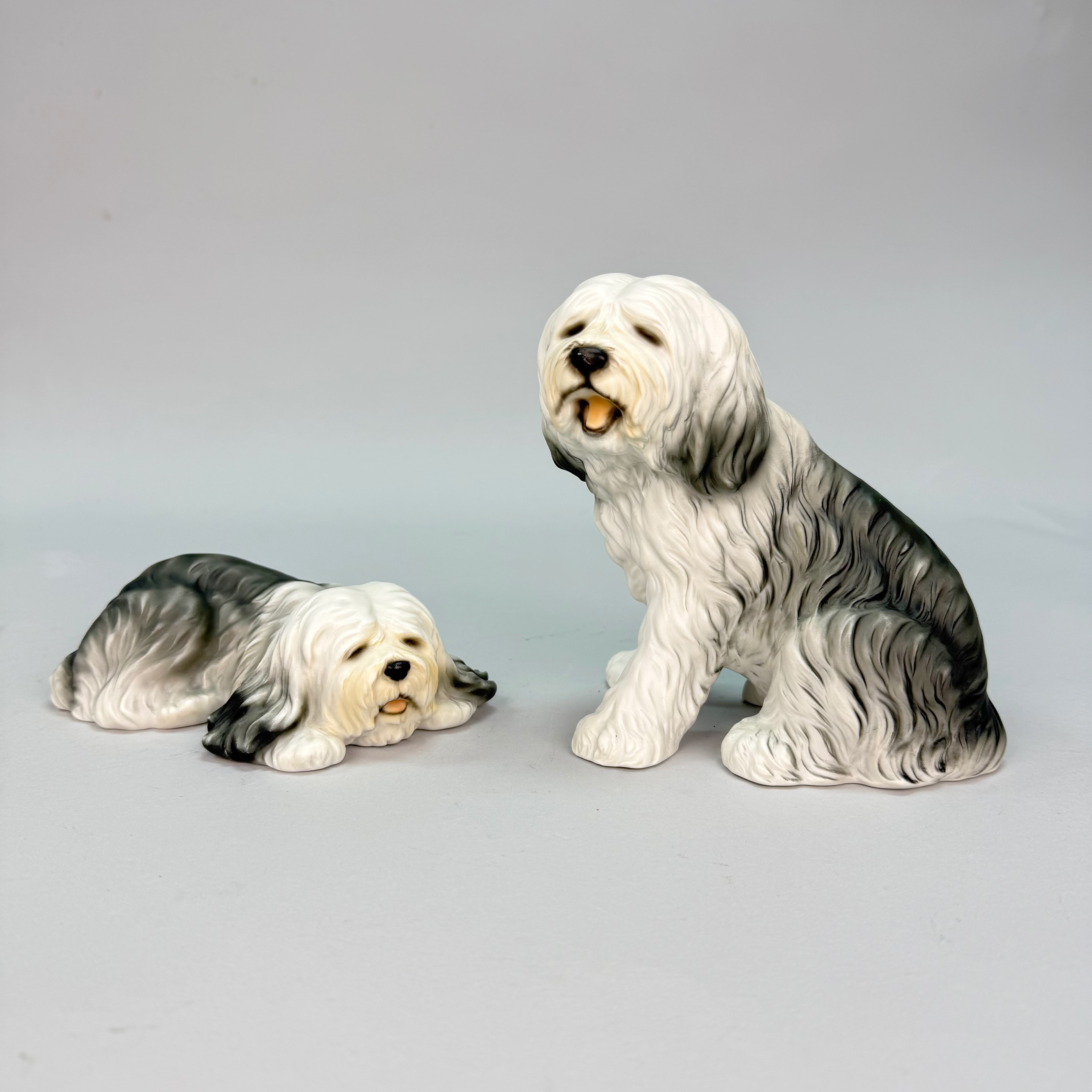 HARVEY KNOX HHH - Old English SheepDog figuriner.