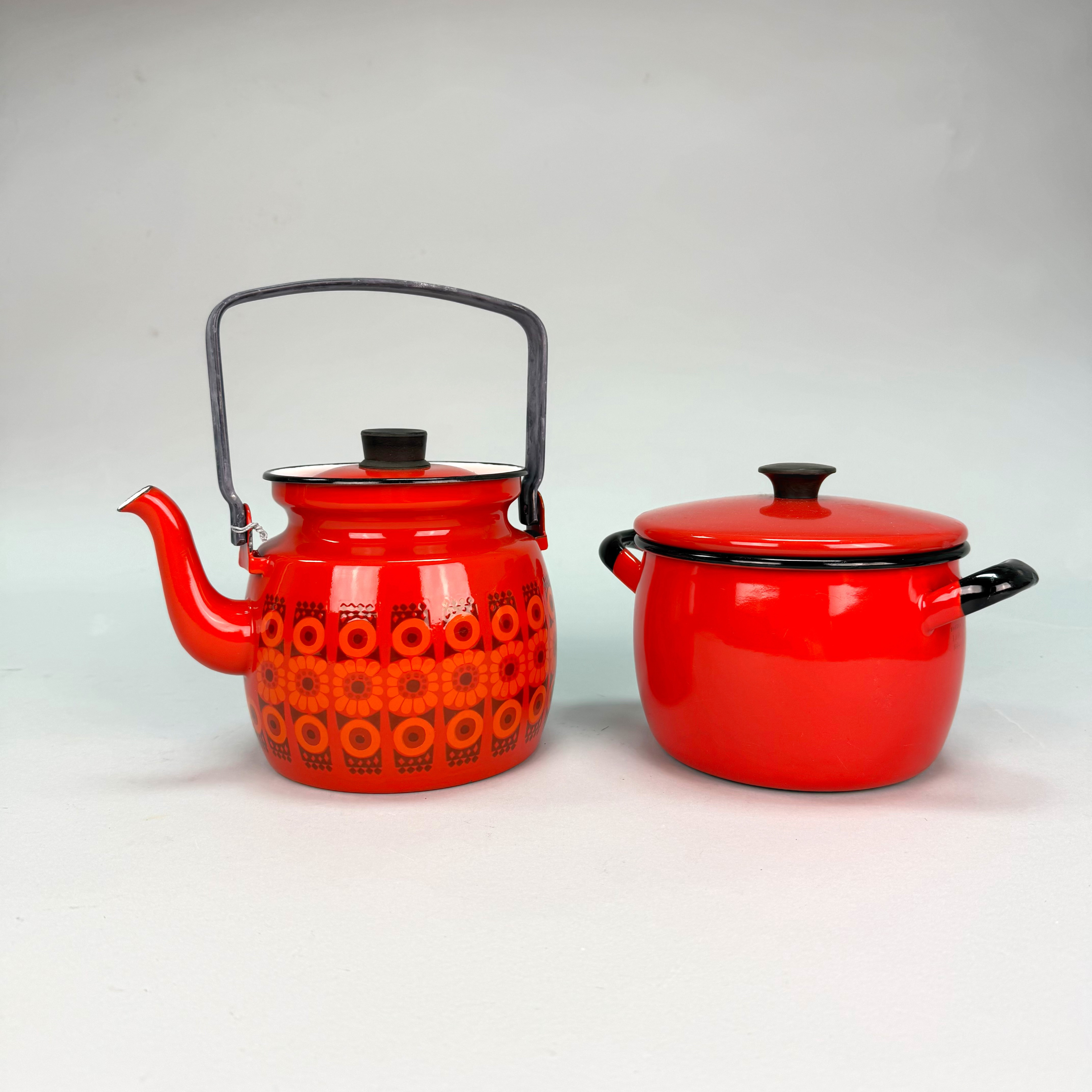 KAFFE/TE KANNA & KASTRULL, emalj, kanna Kaj Franck.