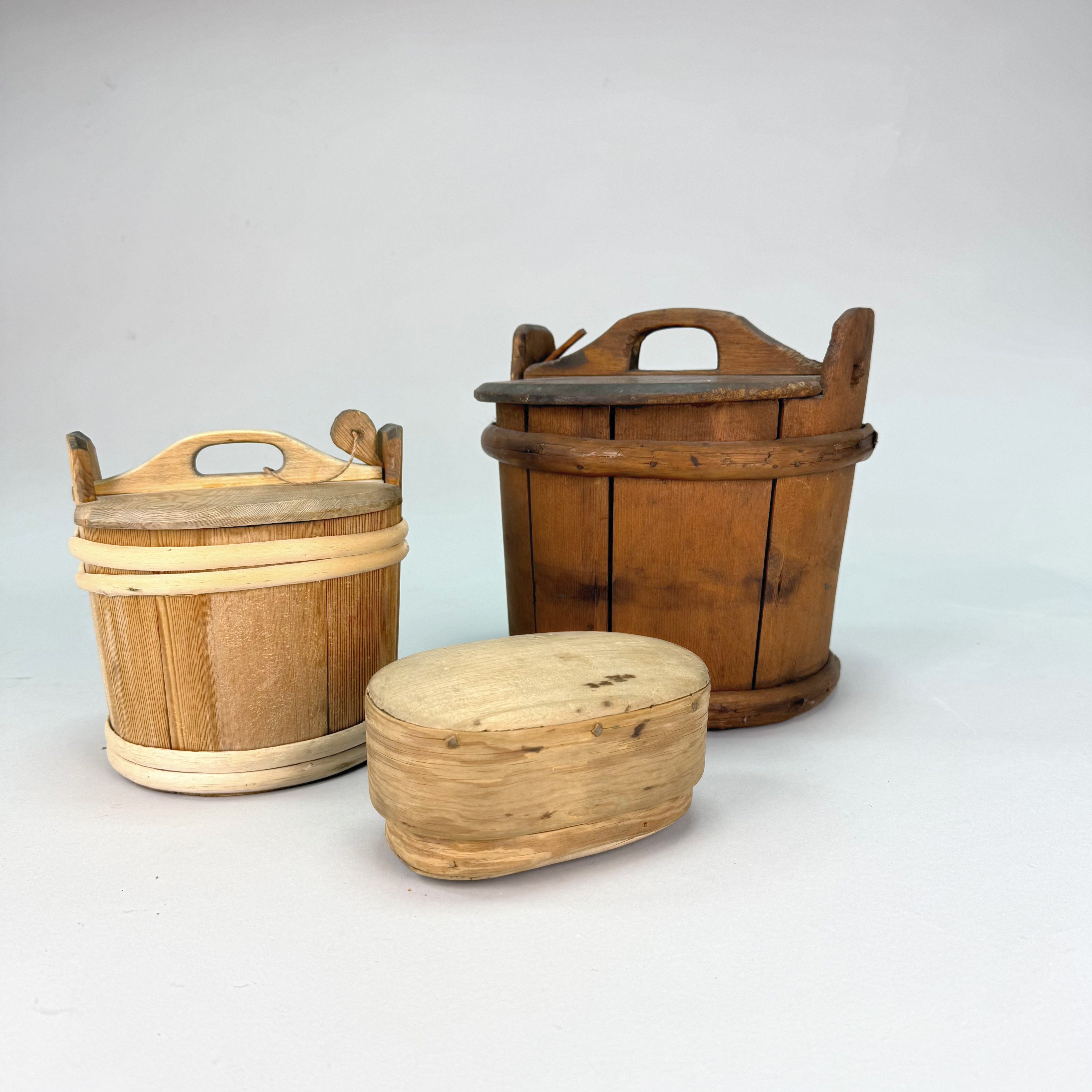 LAGGKÄRL / SVEPASK - Allmoge 1800-tal , Bomärke på ett kärl, 3 delar.