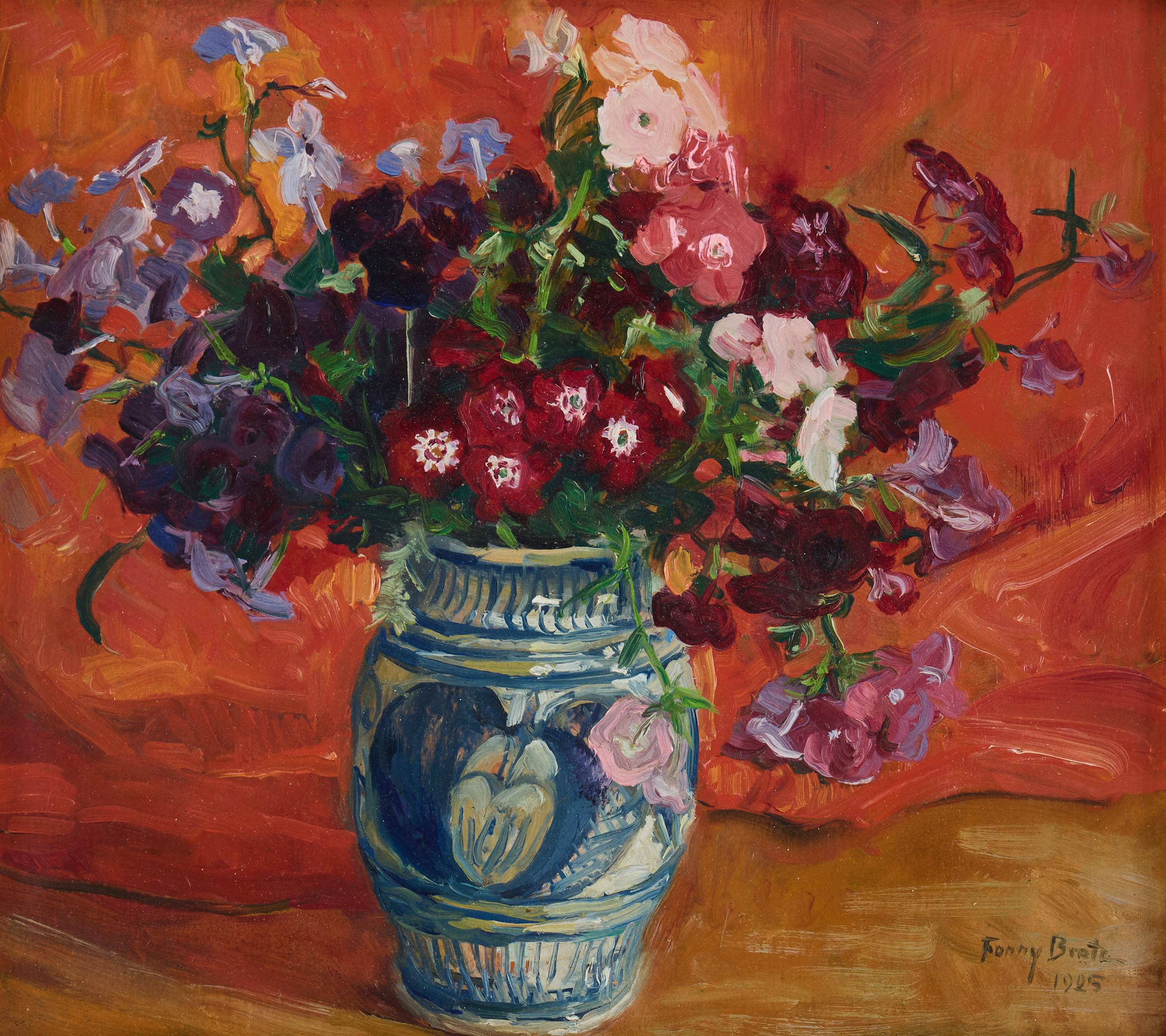 FANNY BRATE. Blomsterstilleben i blåvit vas.