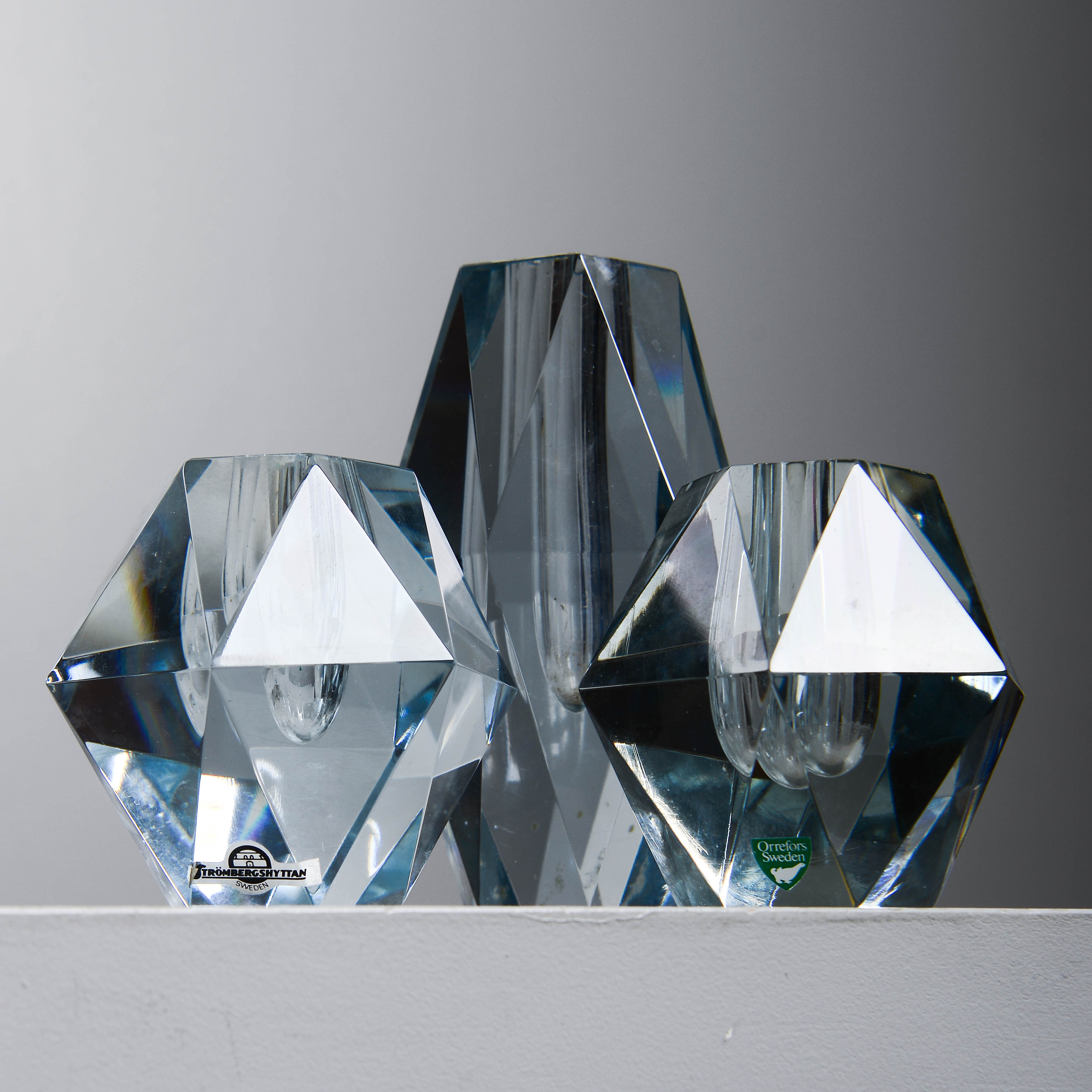 ASTA STRÖMBERG. Vaser, 3 st, "Diamant", Strömbergshyttan & Orrefors.