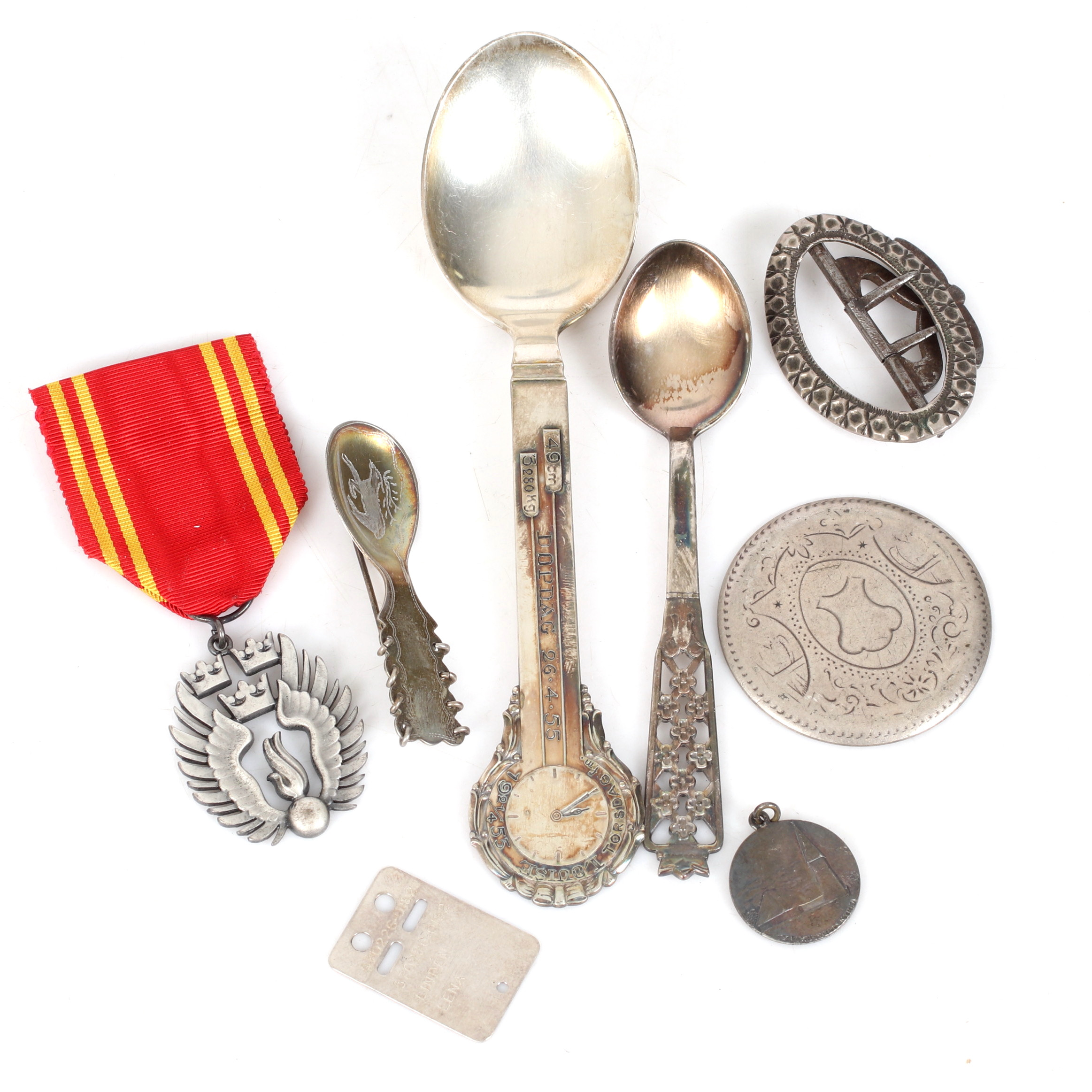 SILVERFÖREMÅL, bl.a. "Princess", Ceson, Göteborg och Persson Ur Optisk- & Guldsmedsaffär, Happaranda. 18/1900-tal.